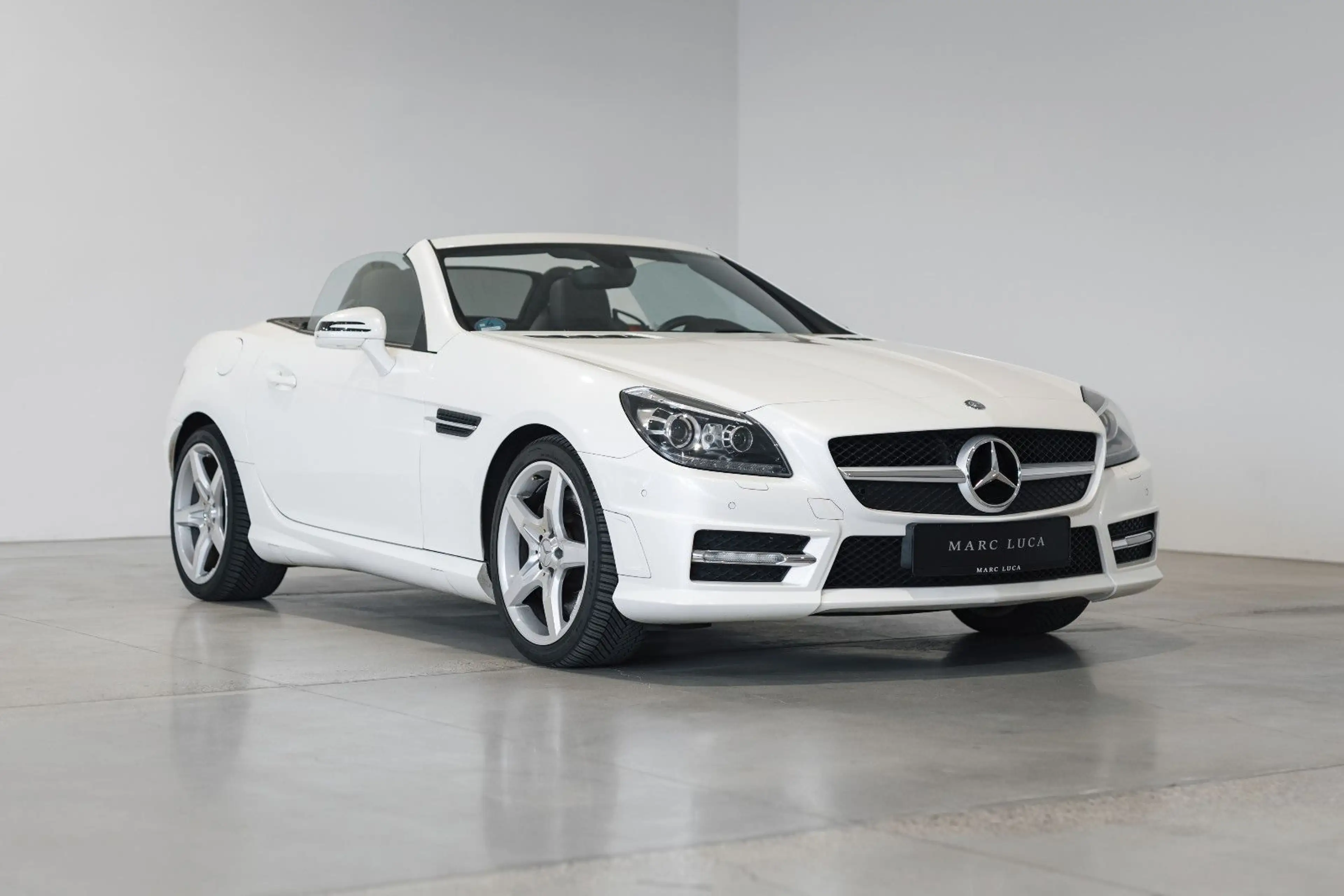 Mercedes-Benz SLK 200