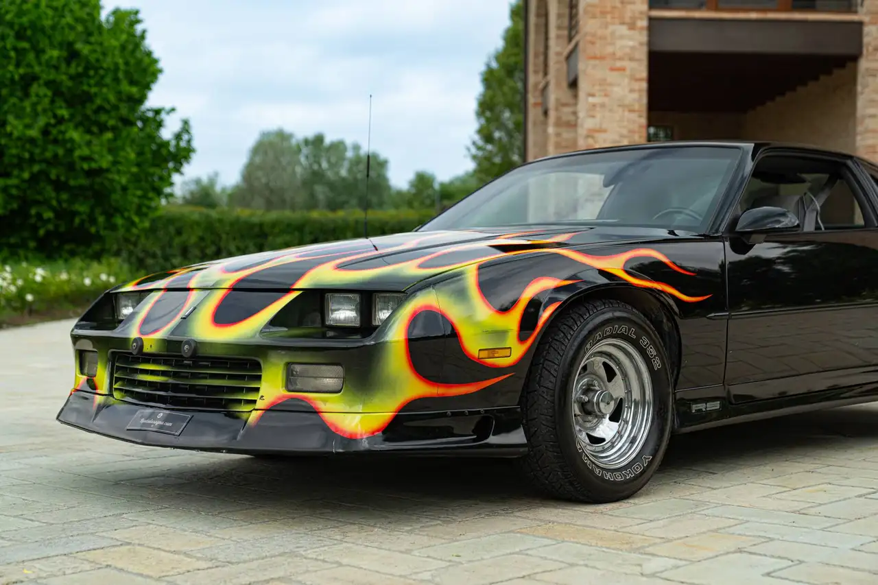 Chevrolet Camaro III Z28 RS 5.0 V8, foto 2