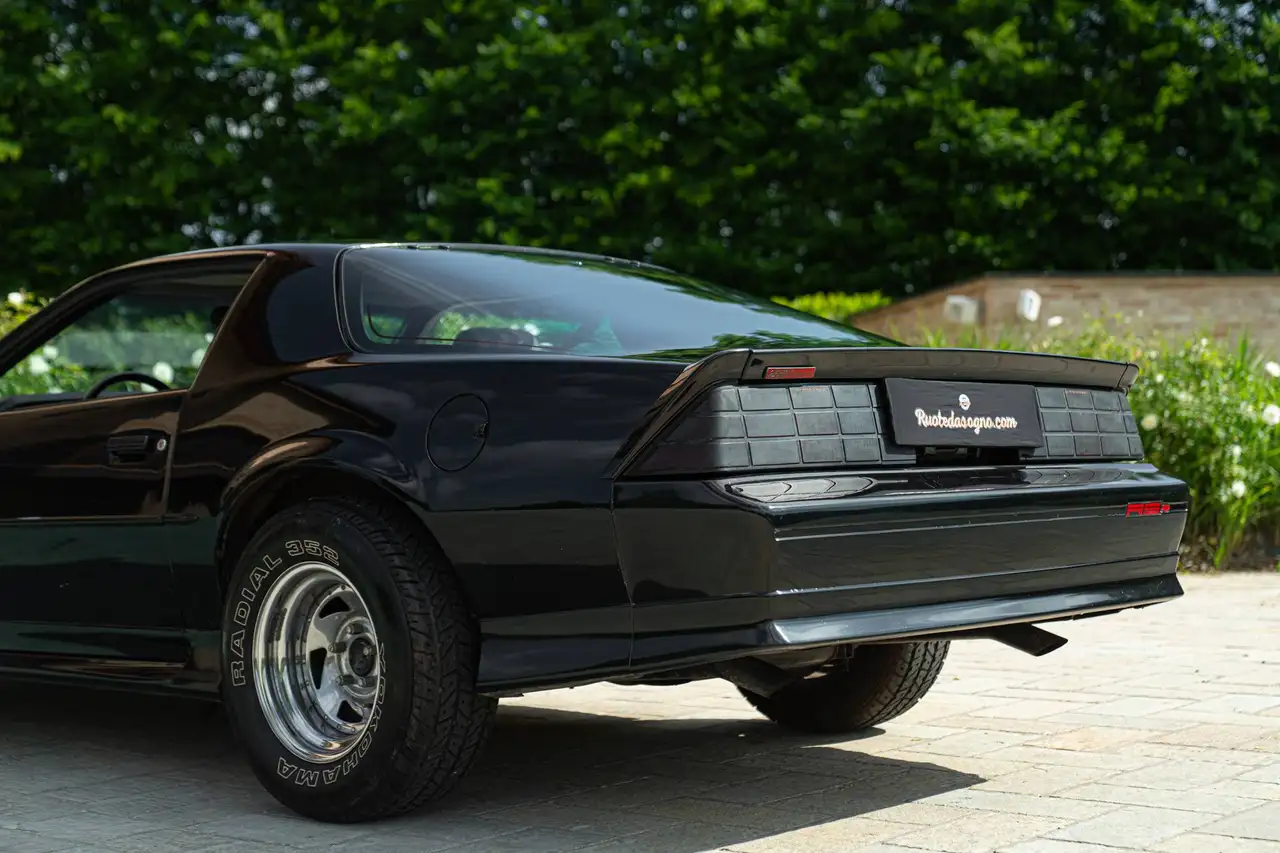 Chevrolet Camaro III Z28 RS 5.0 V8, foto 5