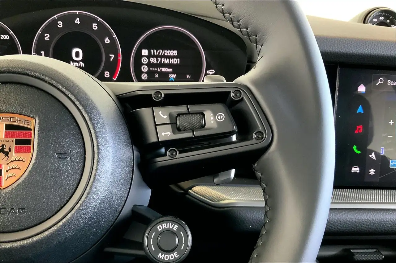 Porsche Cayenne снимка Porsche Cayenne