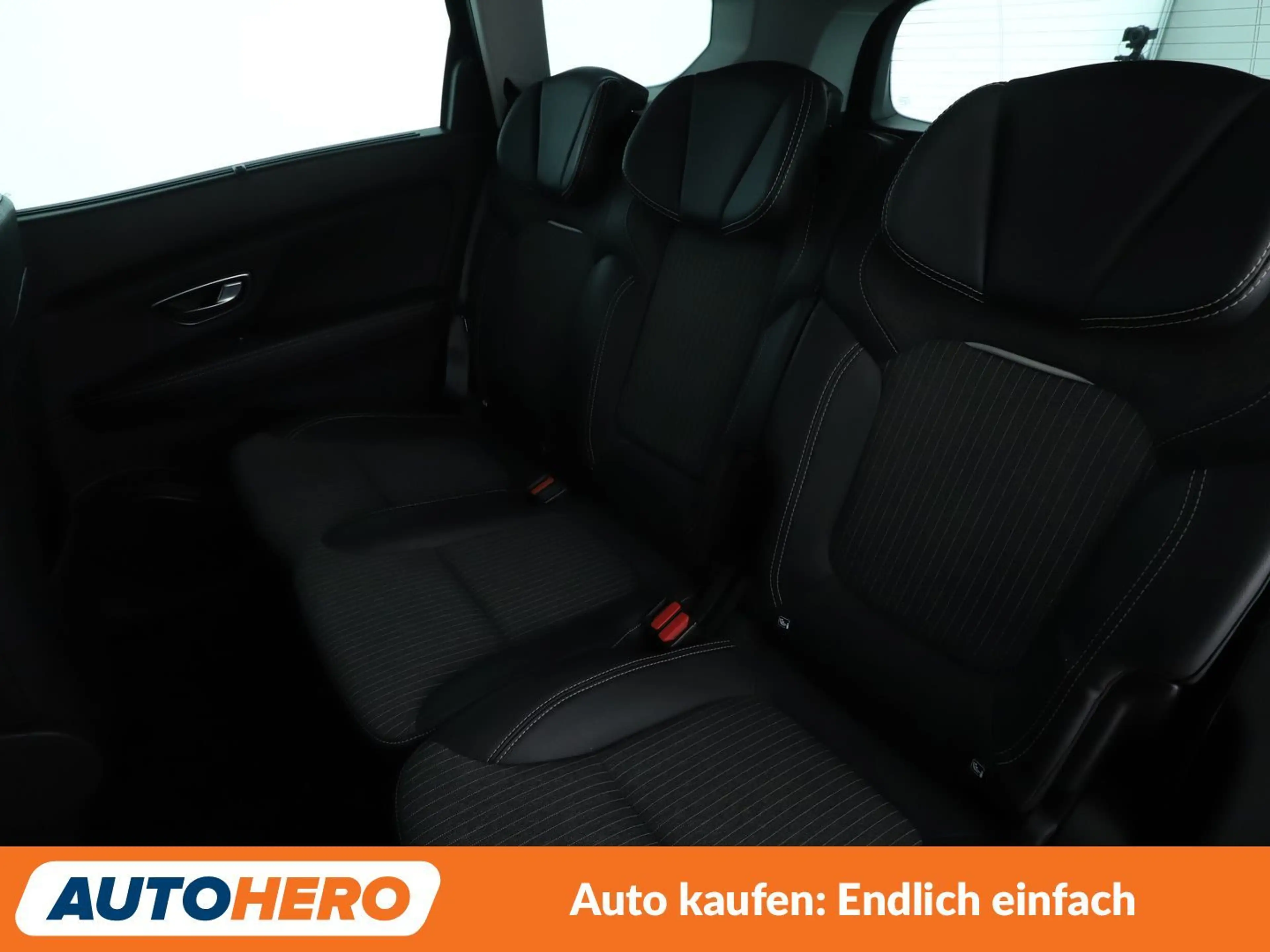 Renault Grand Scenic 1.3 TCe Intens Aut.*NAV*TEMPO*CAM*PDC*SHZ*ALU* — photo 14