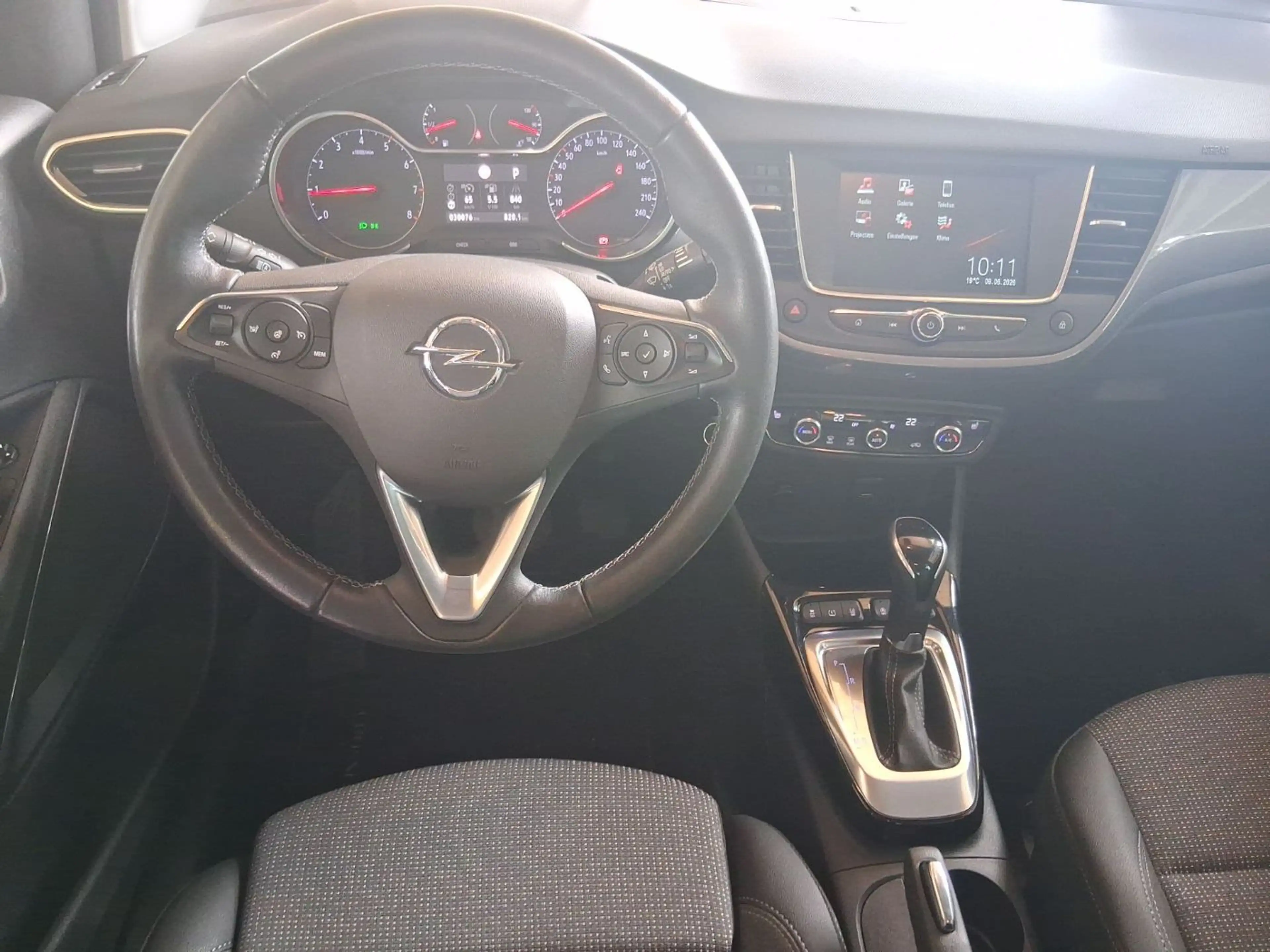 Opel Crossland ELEGANCE AT — photo 9