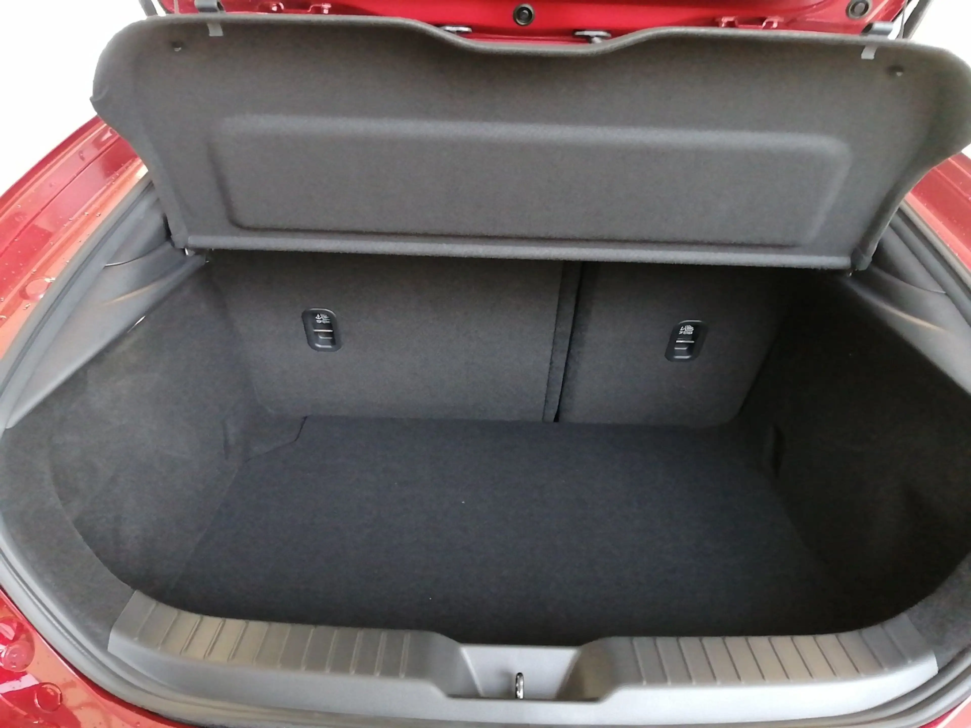 Mazda 3 G140 HOMURA 1,99% Leasing — photo 12