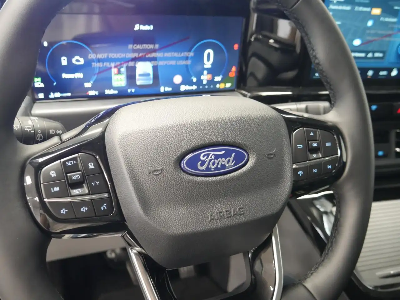 Ford Tourneo Custom 2026 — фото 11