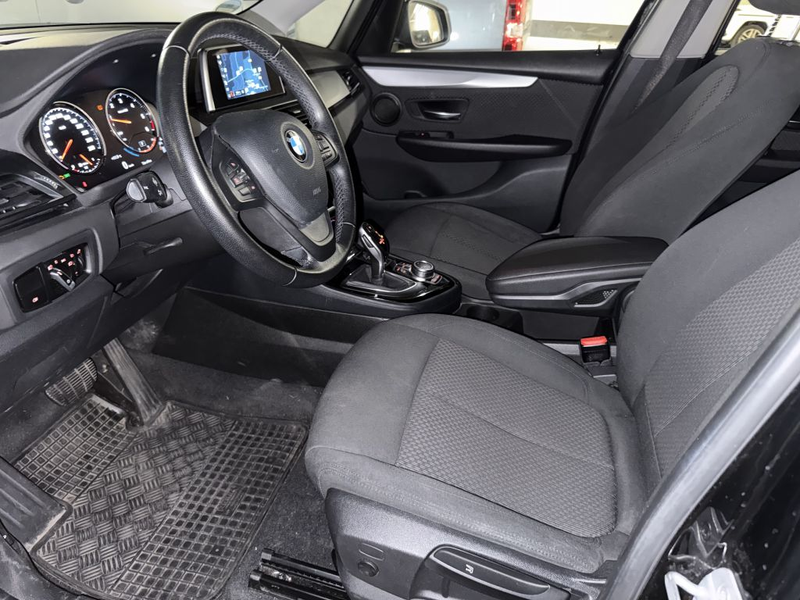 BMW 218 218d xDrive Active Tourer Advantage LED,Sitzhzg. — photo 8