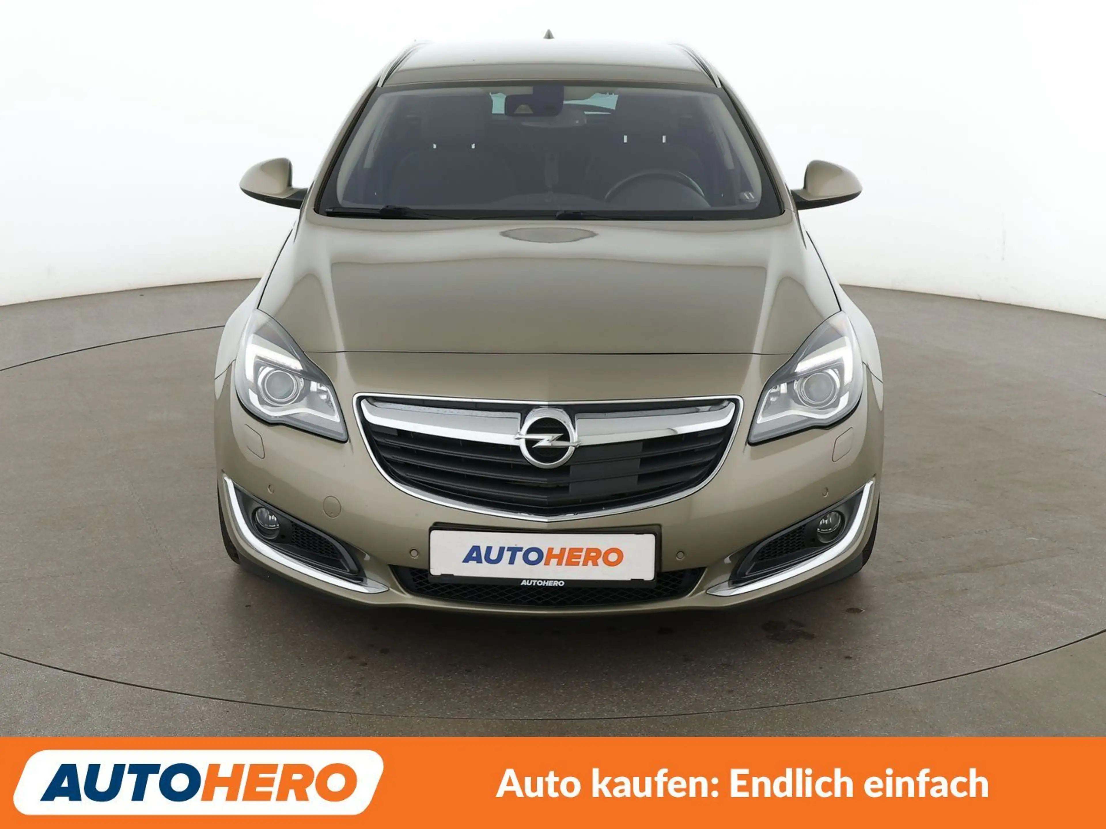 Opel Insignia 2.0 CDTI Innovation*NAVI*XENON*SPUR*PDC*SHZ* — photo 9