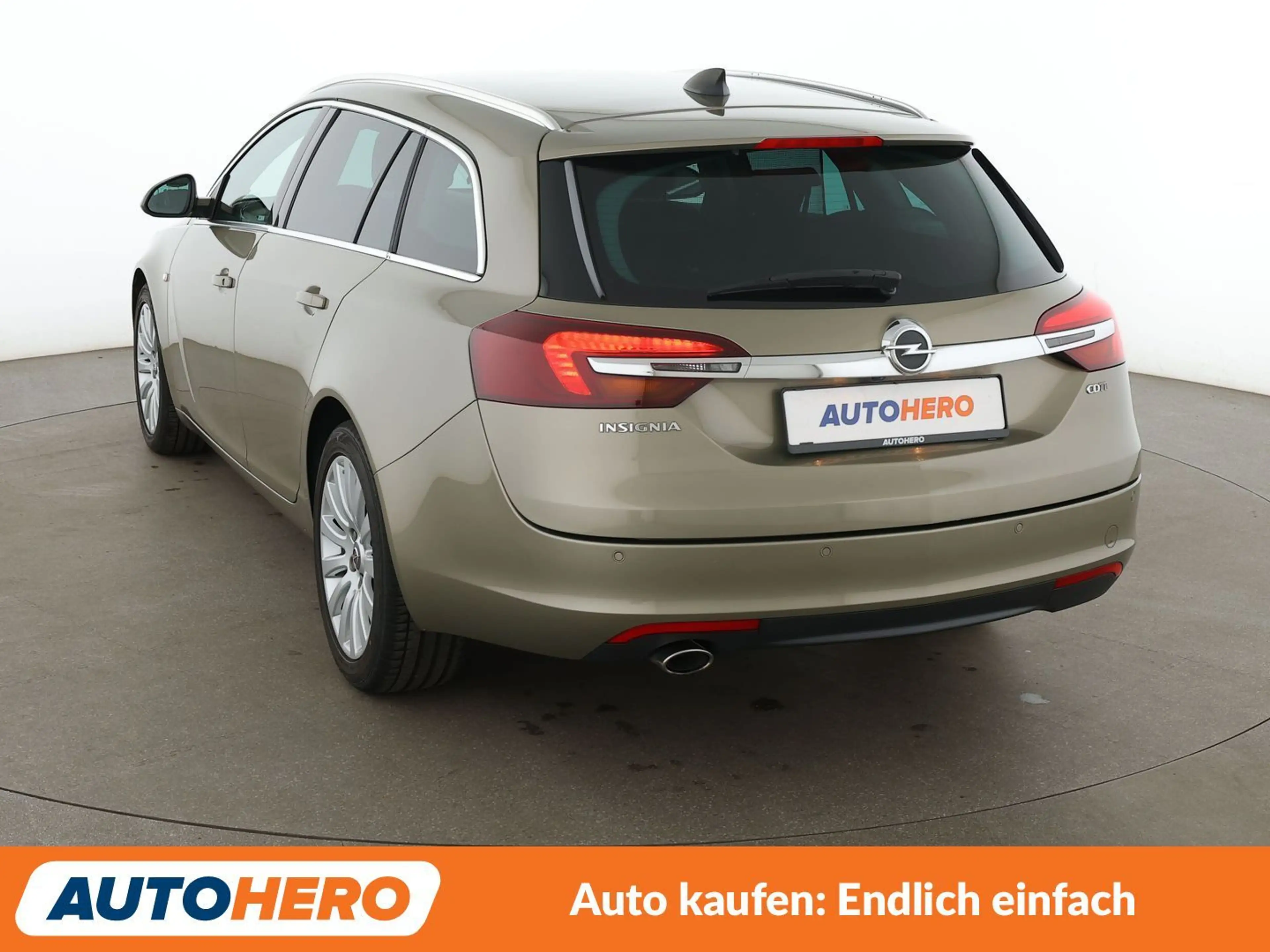 Opel Insignia 2.0 CDTI Innovation*NAVI*XENON*SPUR*PDC*SHZ* — photo 4