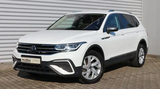 Volkswagen Tiguan Allspace Allspace Life Matrix LED/AHZV/Business . . .