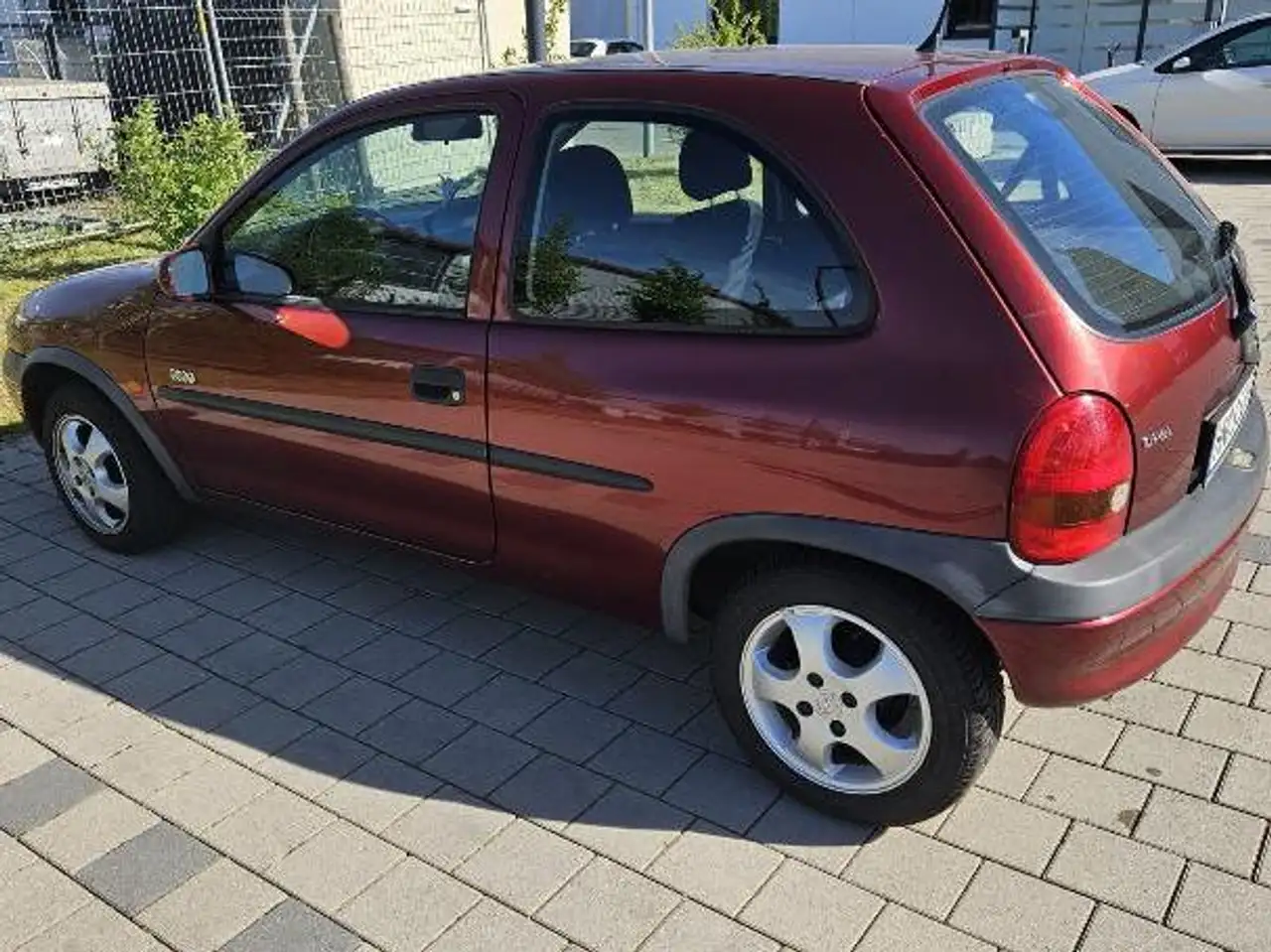 Opel Corsa 16V City, foto 1
