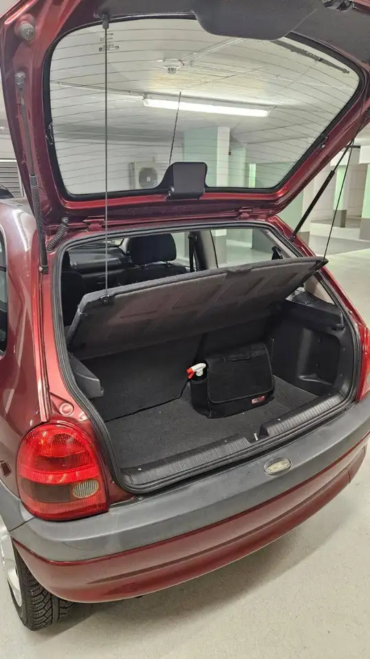 Opel Corsa 16V City, foto 9