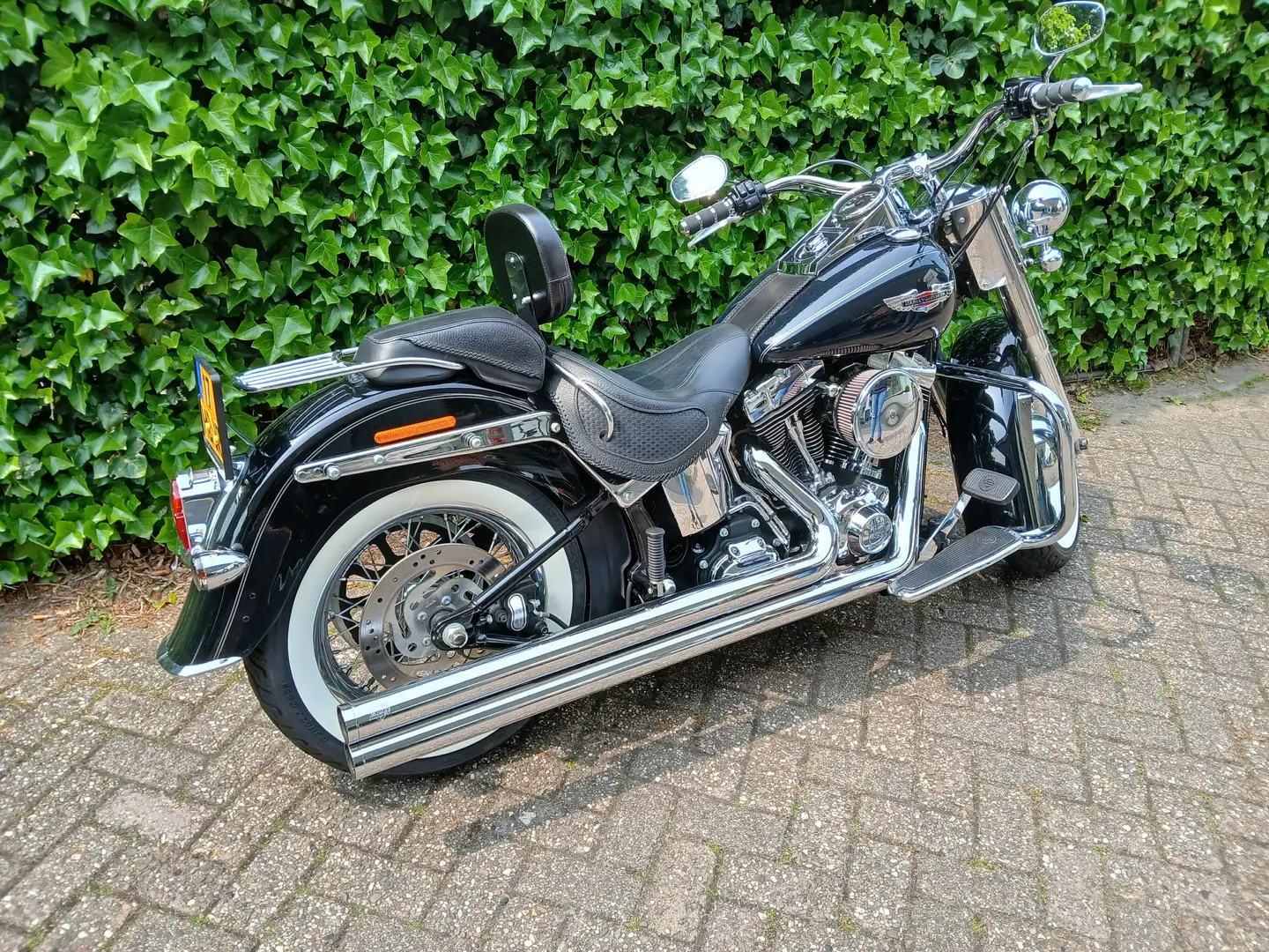 Harley-Davidson Deluxe 103 Softail de Luxe Org NL 5HD Fekete - 1