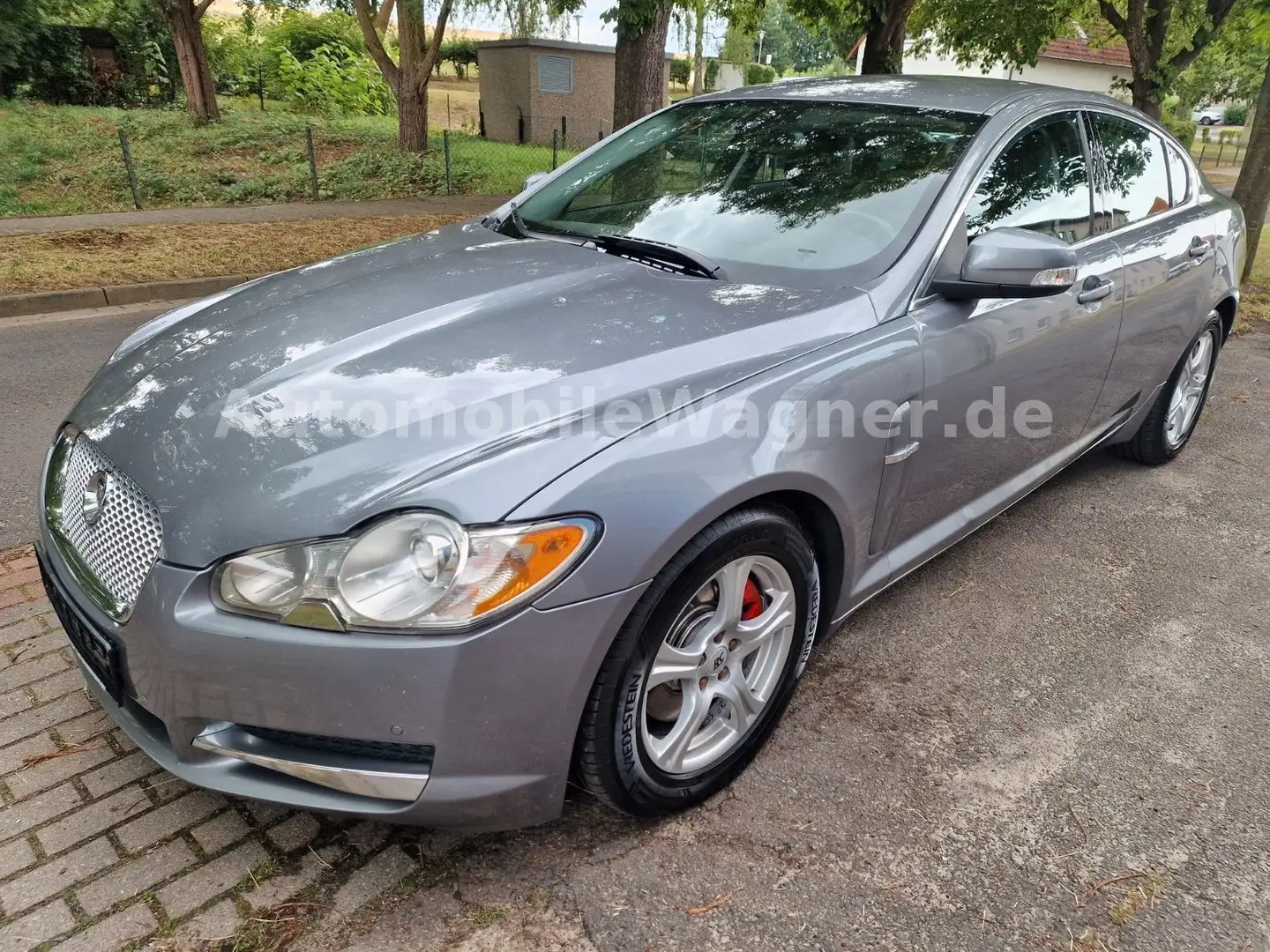 Jaguar XF 2.7 V6 Diesel Luxury sehr viele Neuteile !!! - 1