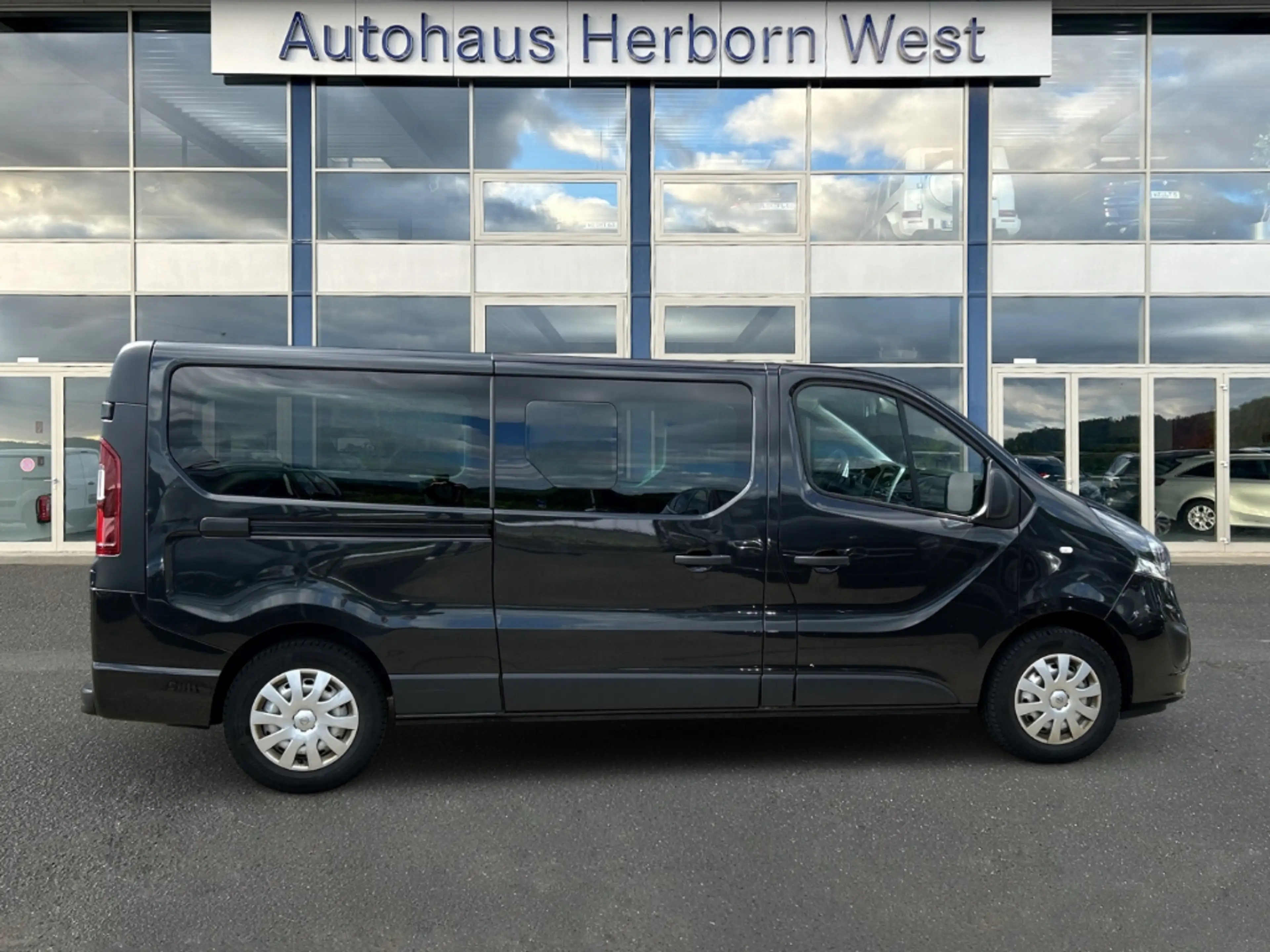 Opel Vivaro B 1.6 CDTI Combi+  L2H1 AHK 9-Sitzer Sitzheizung N — photo 5