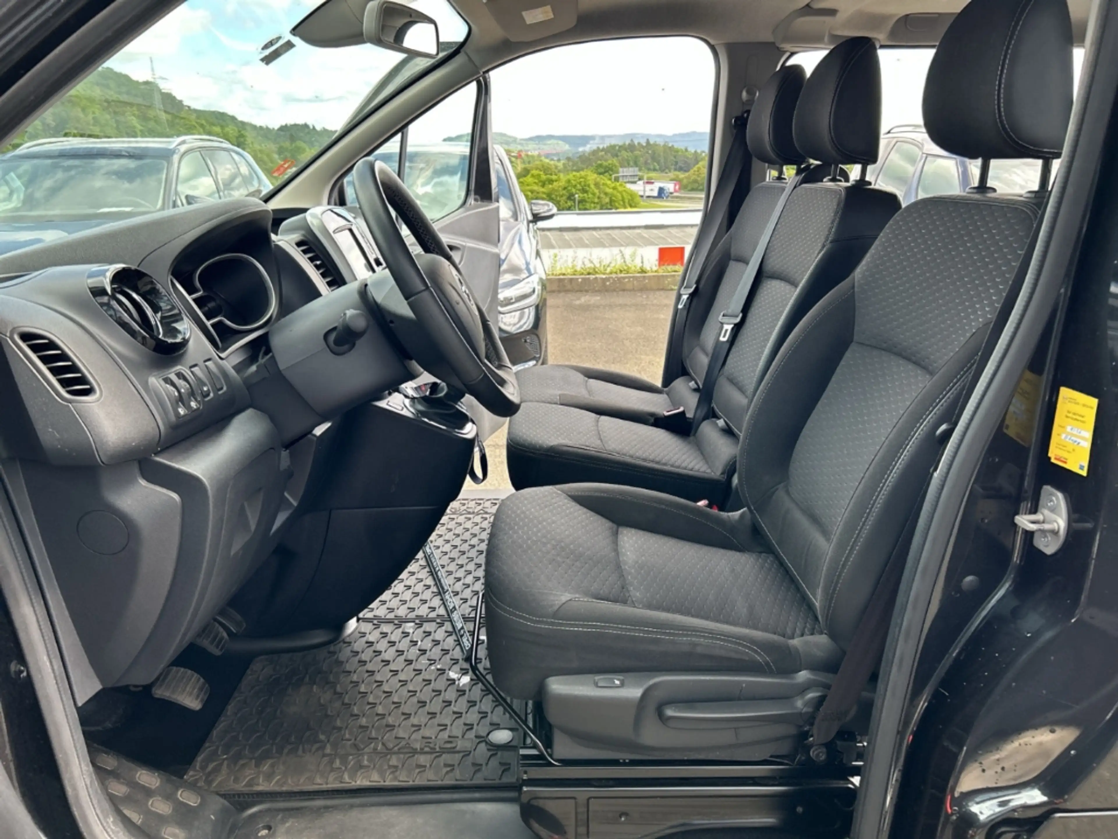 Opel Vivaro B 1.6 CDTI Combi+  L2H1 AHK 9-Sitzer Sitzheizung N — photo 10