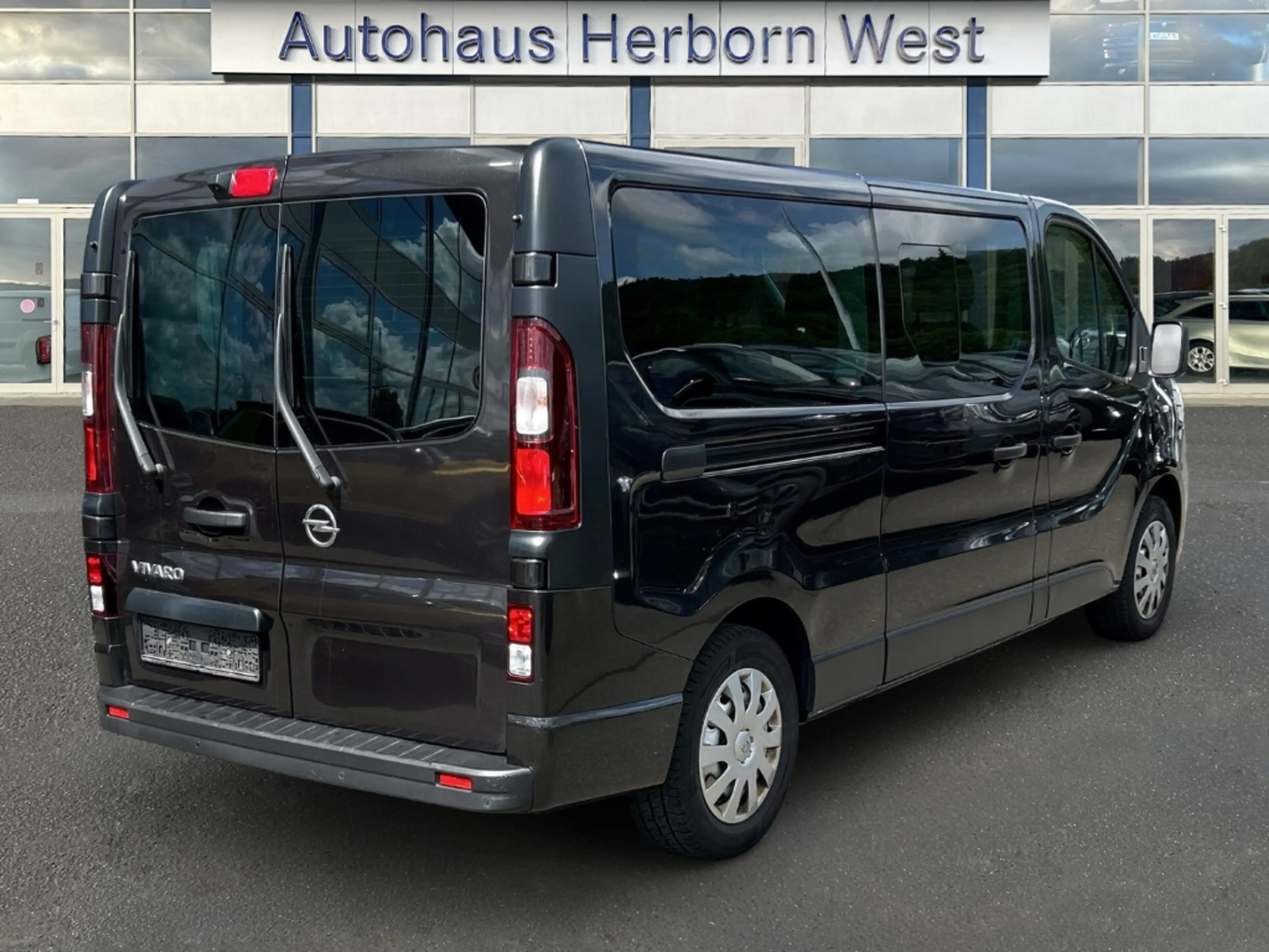 Opel Vivaro B 1.6 CDTI Combi+  L2H1 AHK 9-Sitzer Sitzheizung N — photo 3