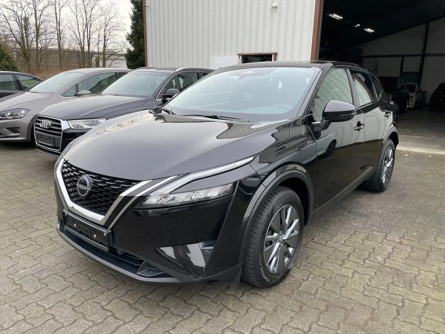 Nissan Qashqai Visia 1.3 DIG-T MHEV BLACK LED SPUR ACC TWA AWR Noir - 2