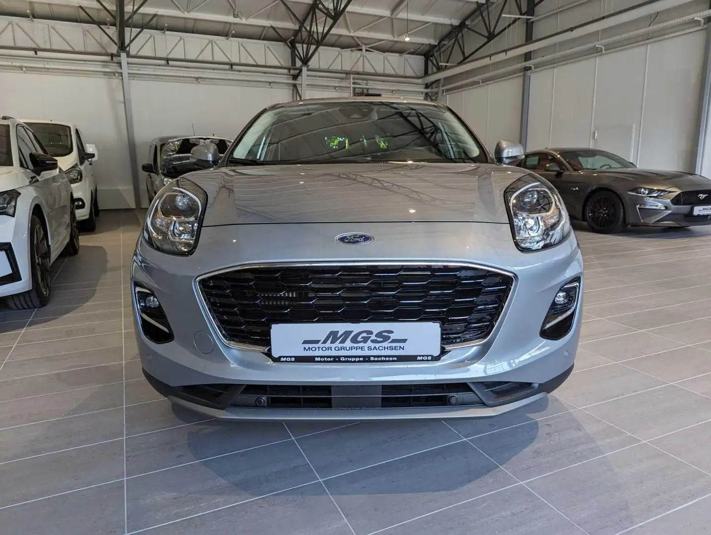 Ford Puma 1.0 EcoBoost Hybrid TITANIUM X Silber - 2