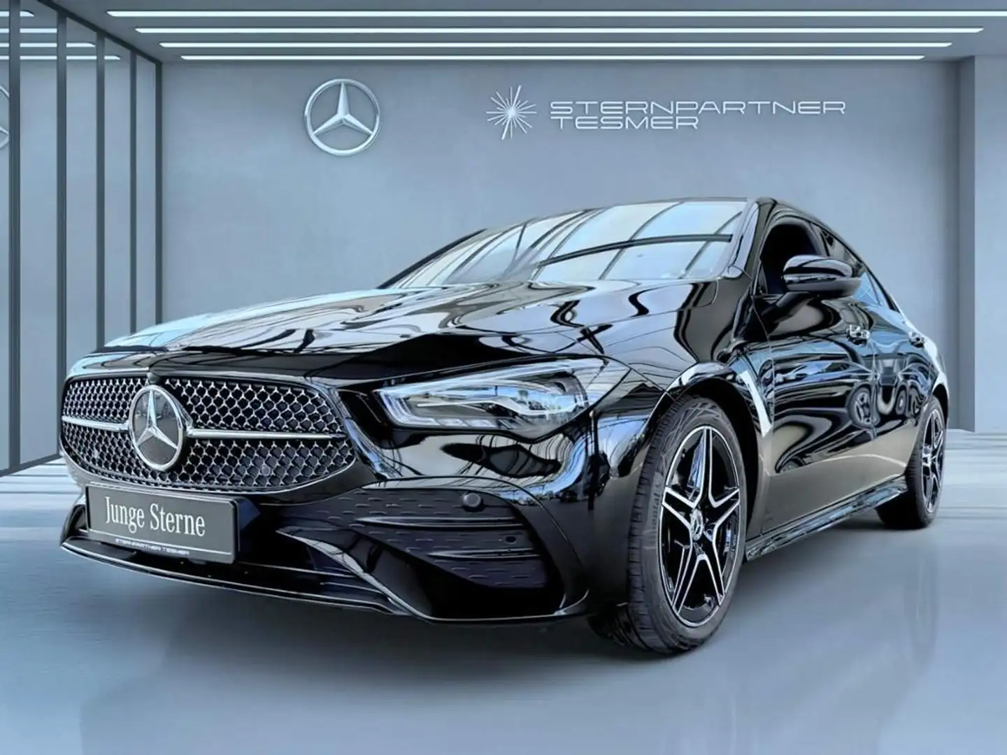 Mercedes-Benz CLA 220 d AMG, Night, Pano,Totwinkel,HANDS-FREE Noir - 2