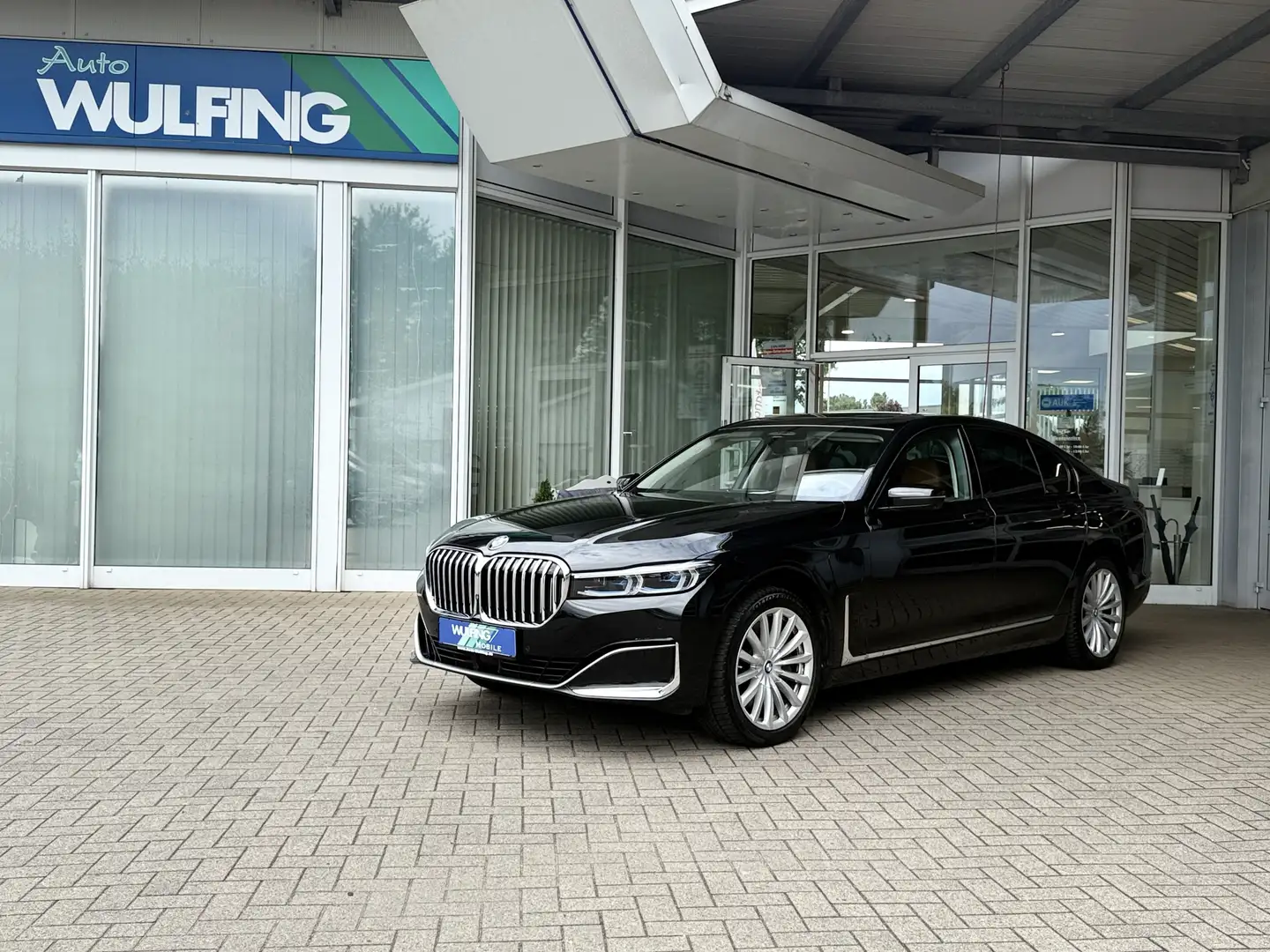 BMW 745 e 3.0 Sportautom. Head-Up ACC Pano. Ambiente Schwarz - 1