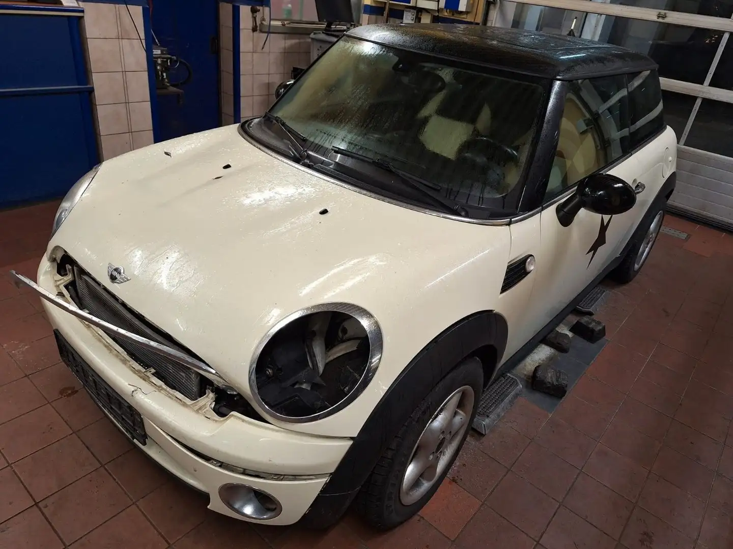 MINI Cooper 2-türig Violett - 1