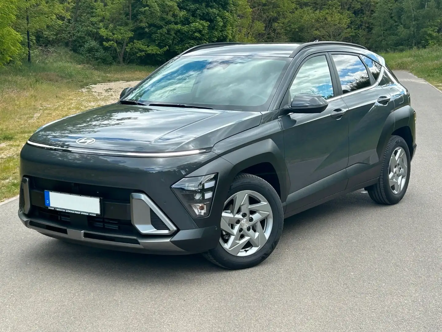 Hyundai KONA 1.6 T-GDI Trend *Totwinkel*Nav*ACC*LED*360° Grau - 1