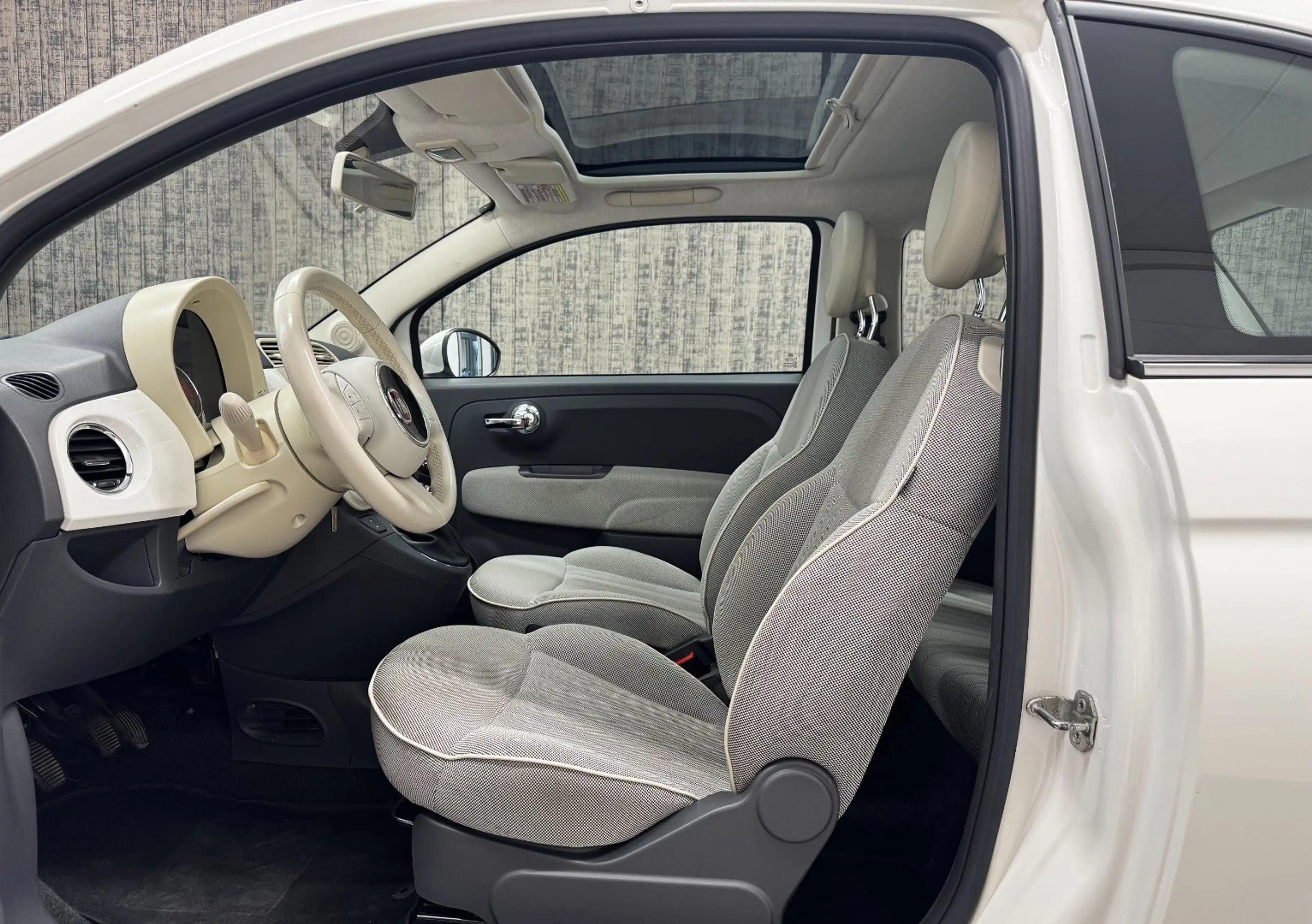 Fiat 500 1.2 8V Lounge — photo 9