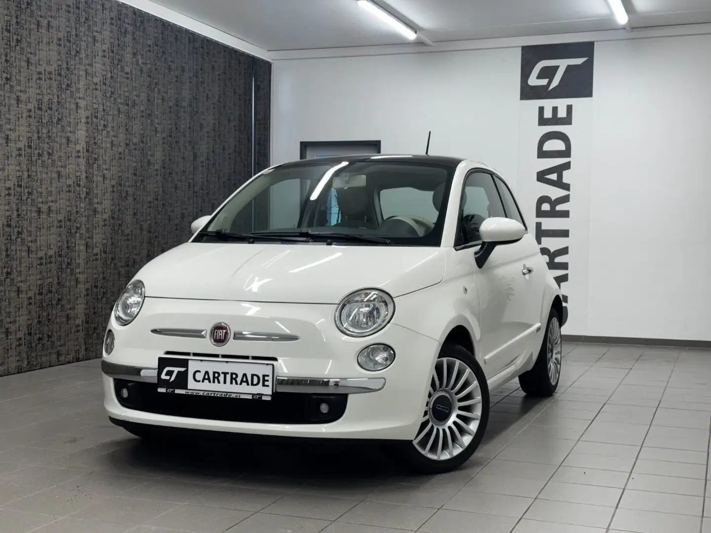 Fiat 500 1.2 8V Lounge Weiß - 1