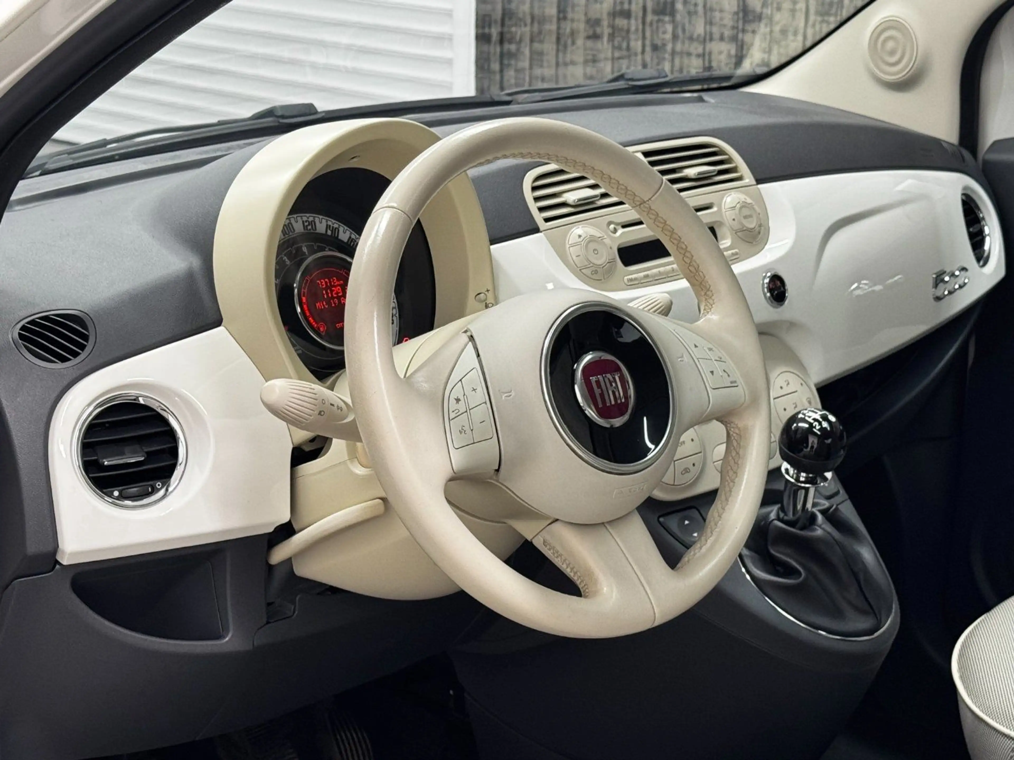 Fiat 500 1.2 8V Lounge — photo 10