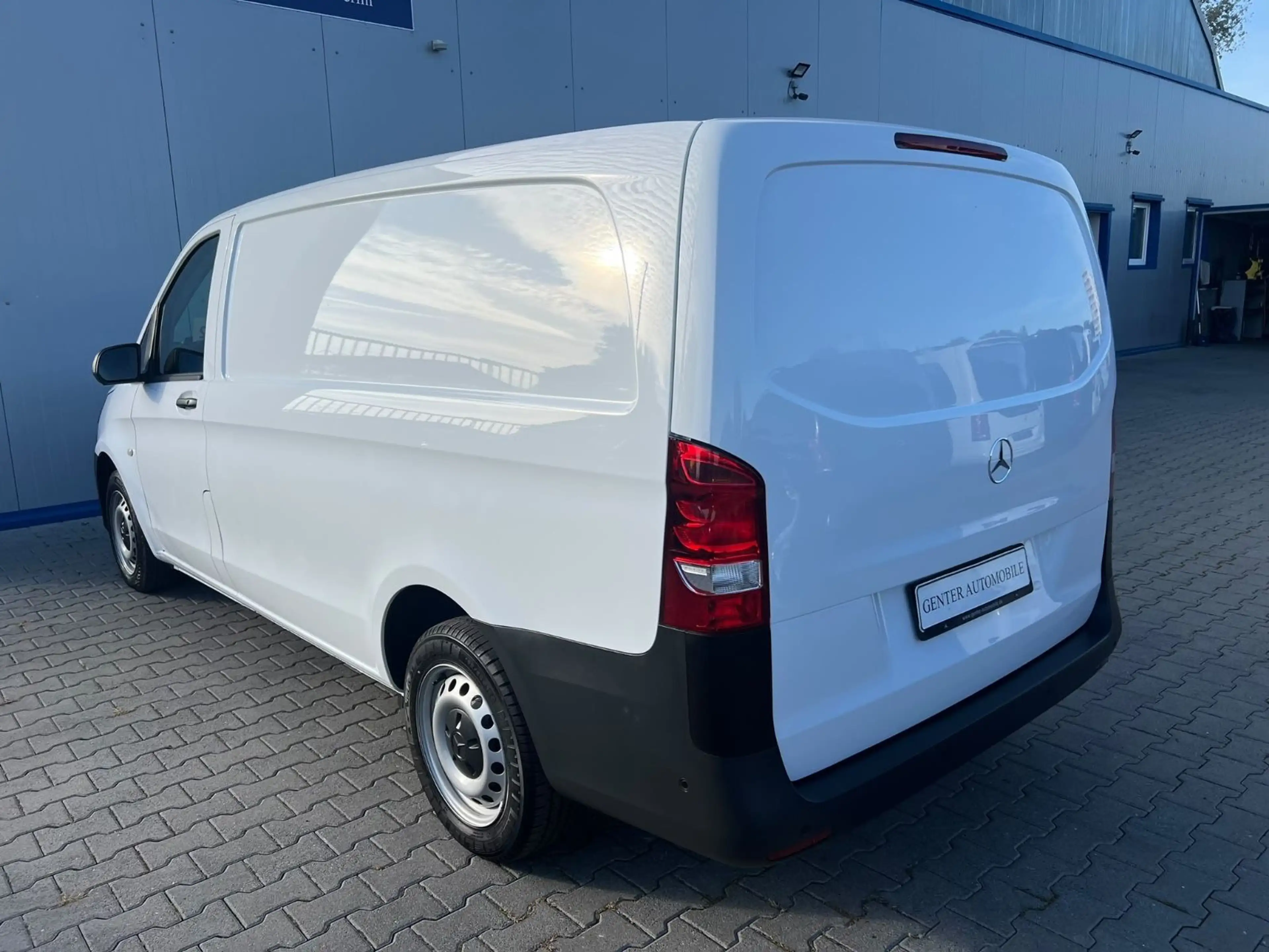 Mercedes-Benz Vito 114 LANG 6G KLIMA TEMPOMAT WERKZEUGSCHRÄNK — photo 7