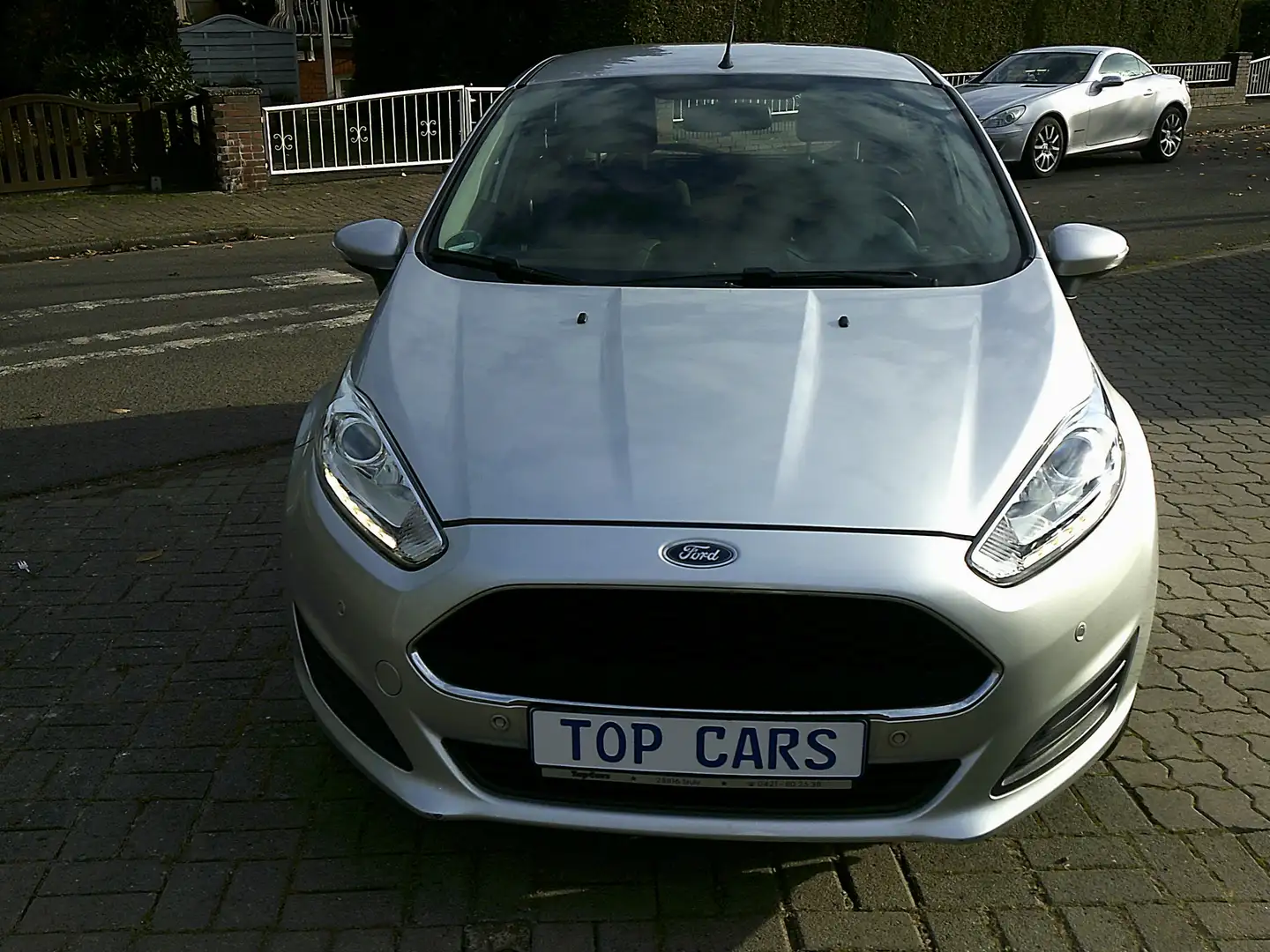Ford Fiesta Trend Silber - 1