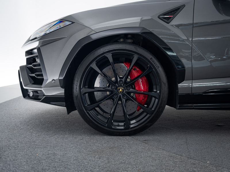 Lamborghini Urus MY22 | Akrapovic | B&O — photo 9