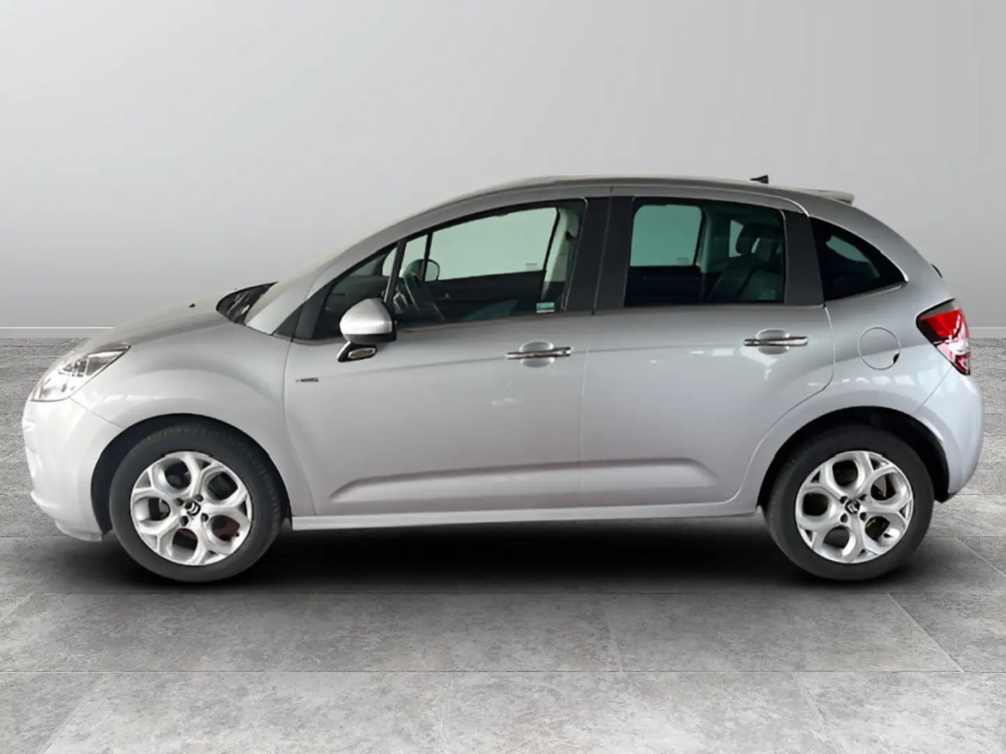 Citroen C3 1.6 BlueHDi Exclusive Grijs - 2