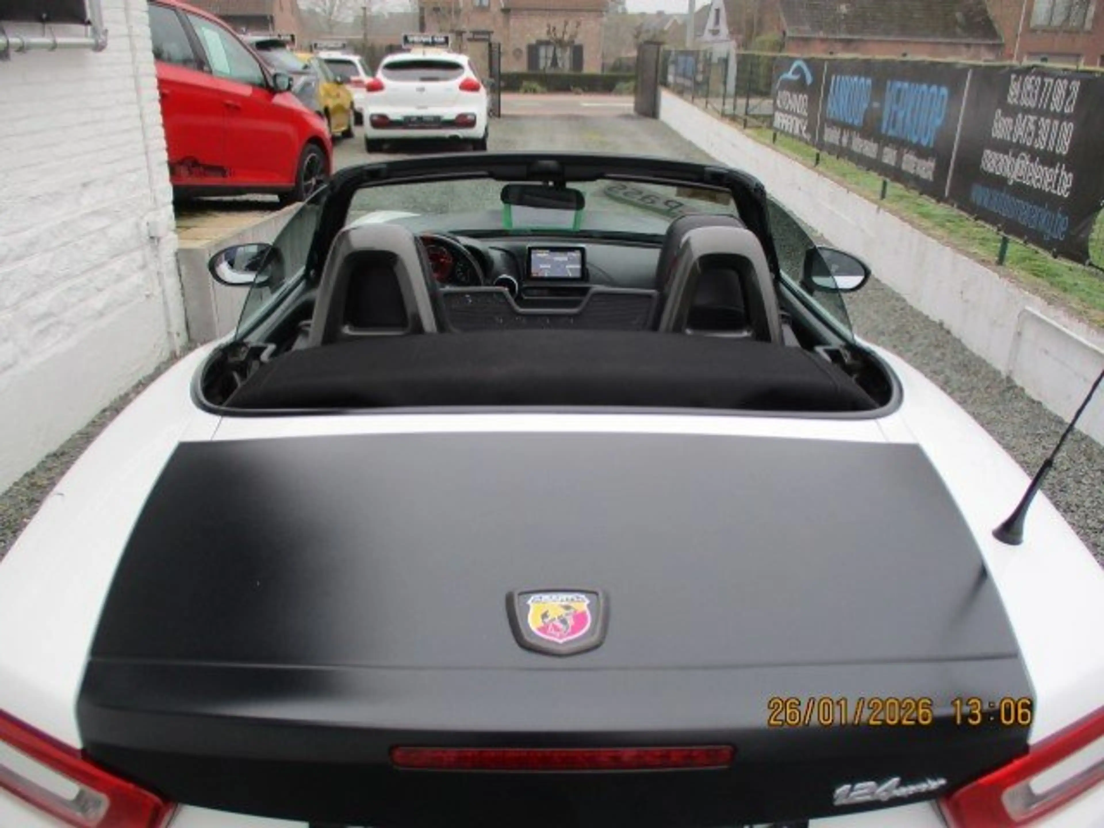 Abarth 124 Spider 1.4I TURBO 170PK FULL OPTION NAVI LEDER MONZA BOSE — photo 14
