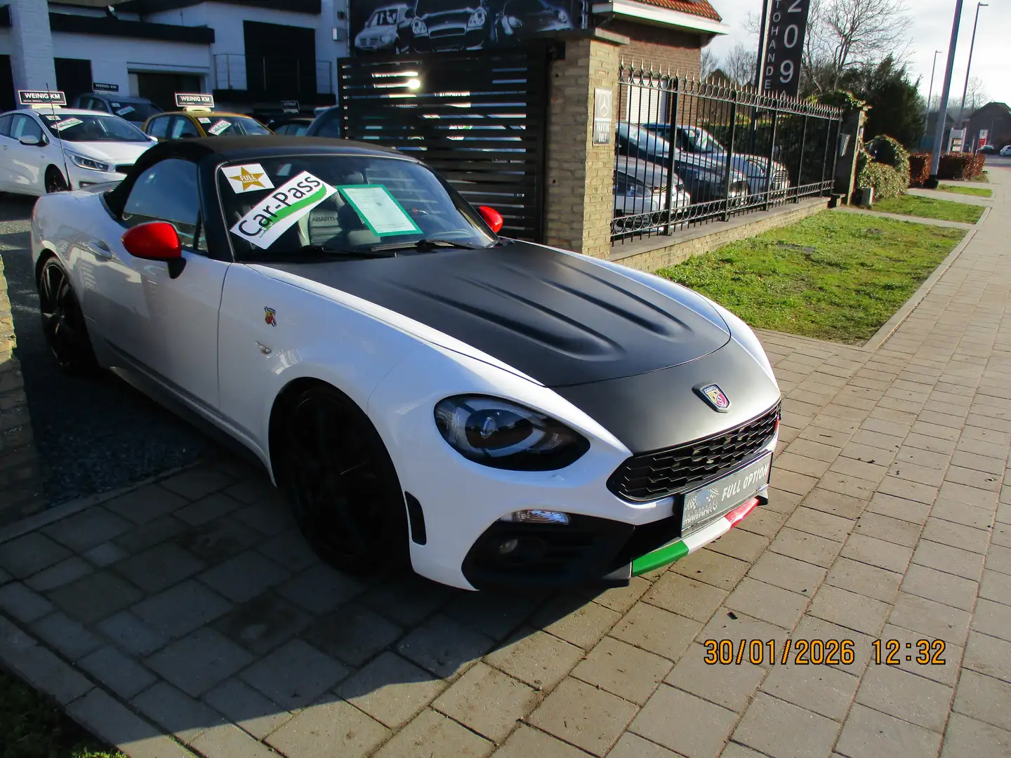Abarth 124 Spider 1.4I TURBO 170PK FULL OPTION NAVI LEDER MONZA BOSE Blanc - 1