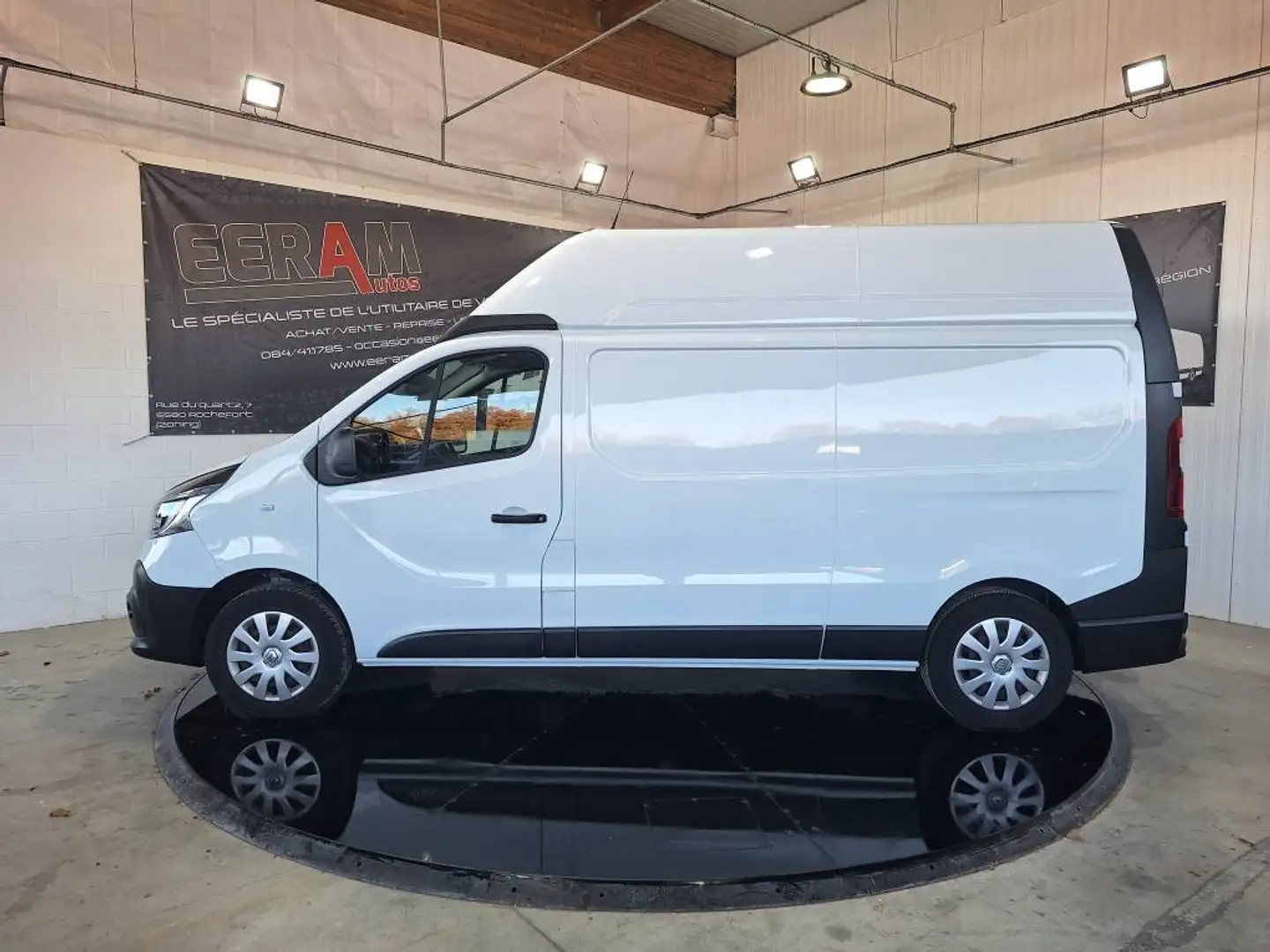 Renault Trafic Avec LIFT, 2.0L Dci, L2H2, 12 mois garantie Wit - 2