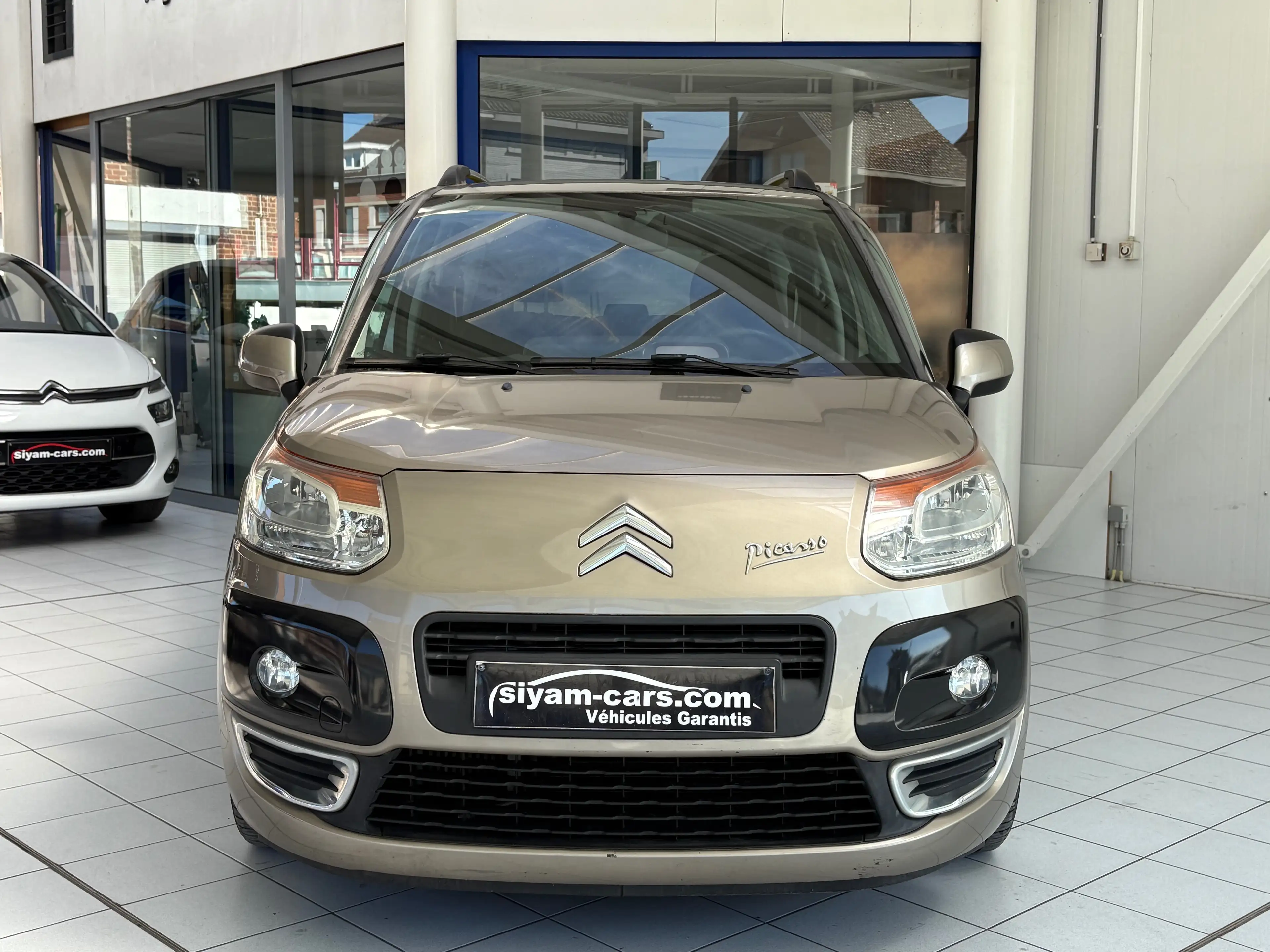 Citroen C3 Picasso 1.6 HDi * 1ER PROP * CLIM * 5 PORTES * — photo 8