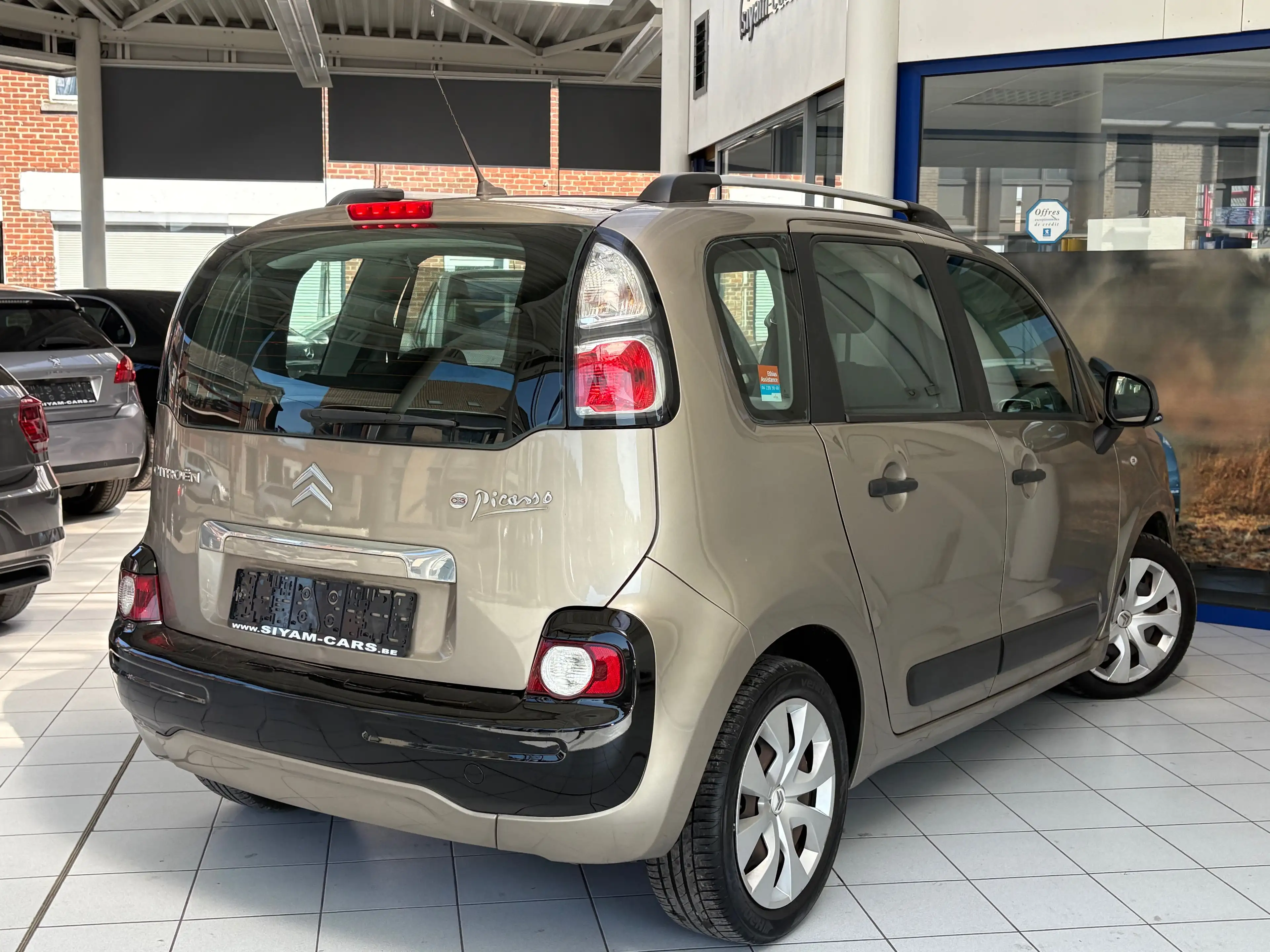 Citroen C3 Picasso 1.6 HDi * 1ER PROP * CLIM * 5 PORTES * — photo 5