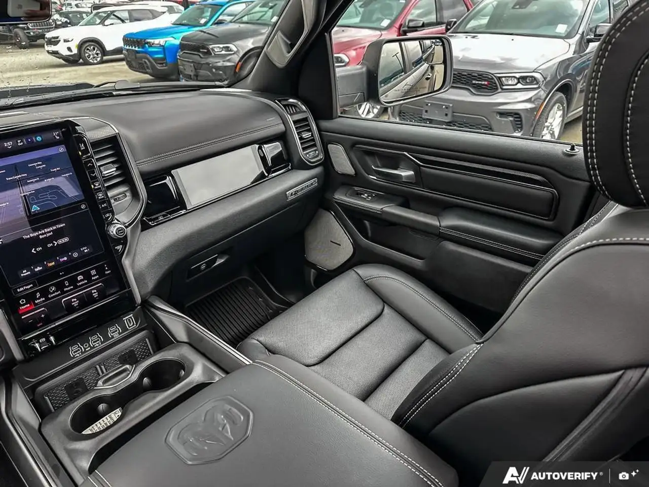 RAM 1500 снимка RAM 1500