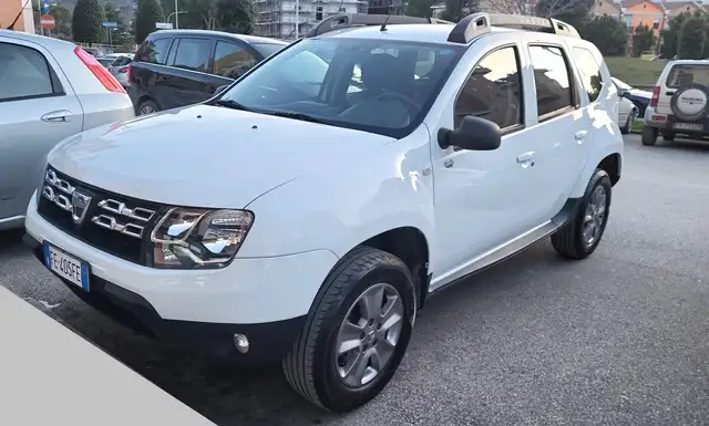 Dacia Duster 1.5 dCi 4x2-UNICO PROPRIE-EURO 6B-NAVI-3 REVISIONI