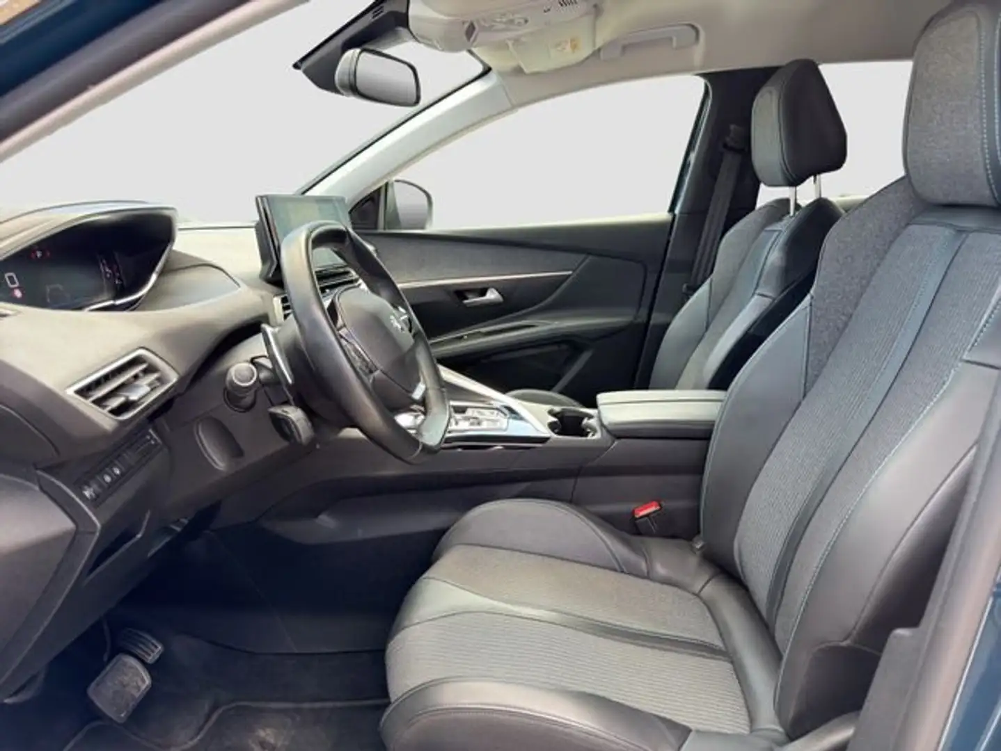 Peugeot 3008 Allure Pack BlueHDi 130 S&S EAT8 Azul - 1