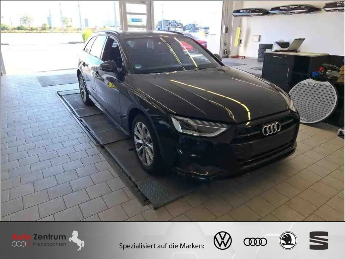 Audi A4 Avant 40 TDI S tronic advanced Schwarz - 1