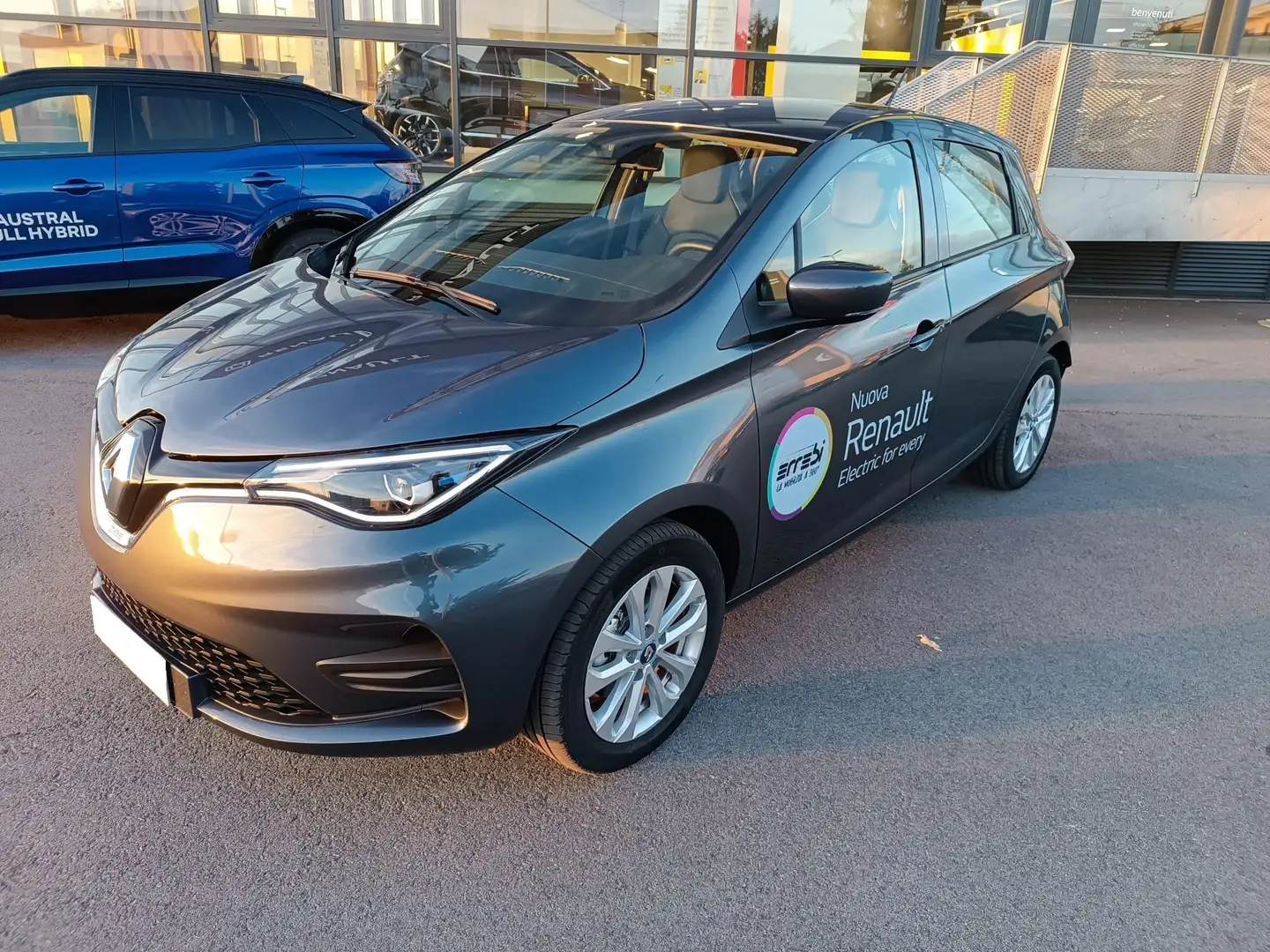 Renault ZOE Zoe Zen R135 GF265 Gris - 2