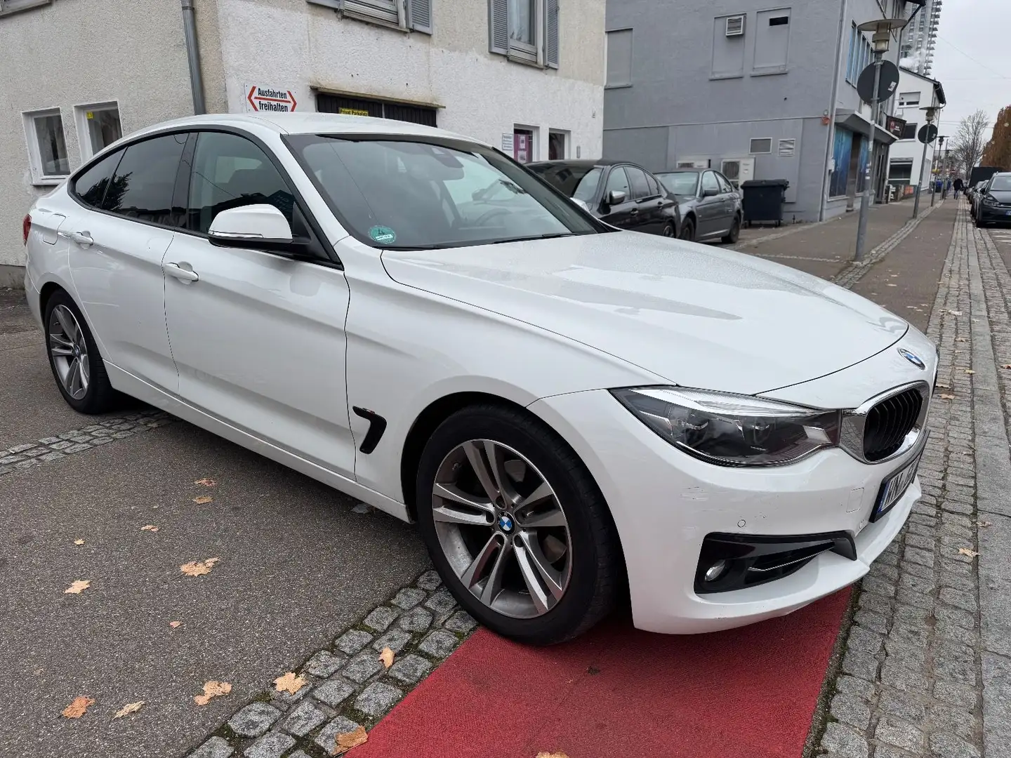 BMW 320 Sport Line/HUD Weiß - 2
