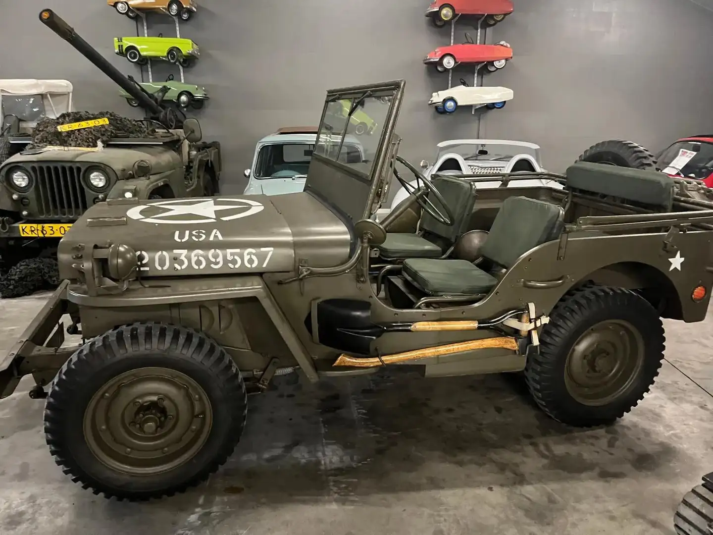 Oldtimer Willys MB ww2 Grün - 1