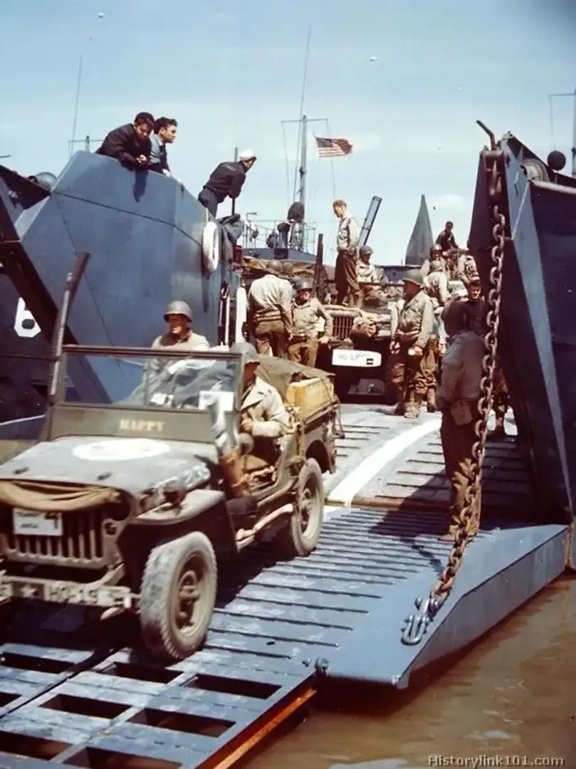 Oldtimer Willys MB ww2 Grün - 2
