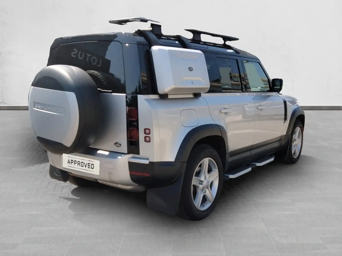 Land Rover Defender 110 2.0D SD4 S AWD Aut. 240 Plateado - 2