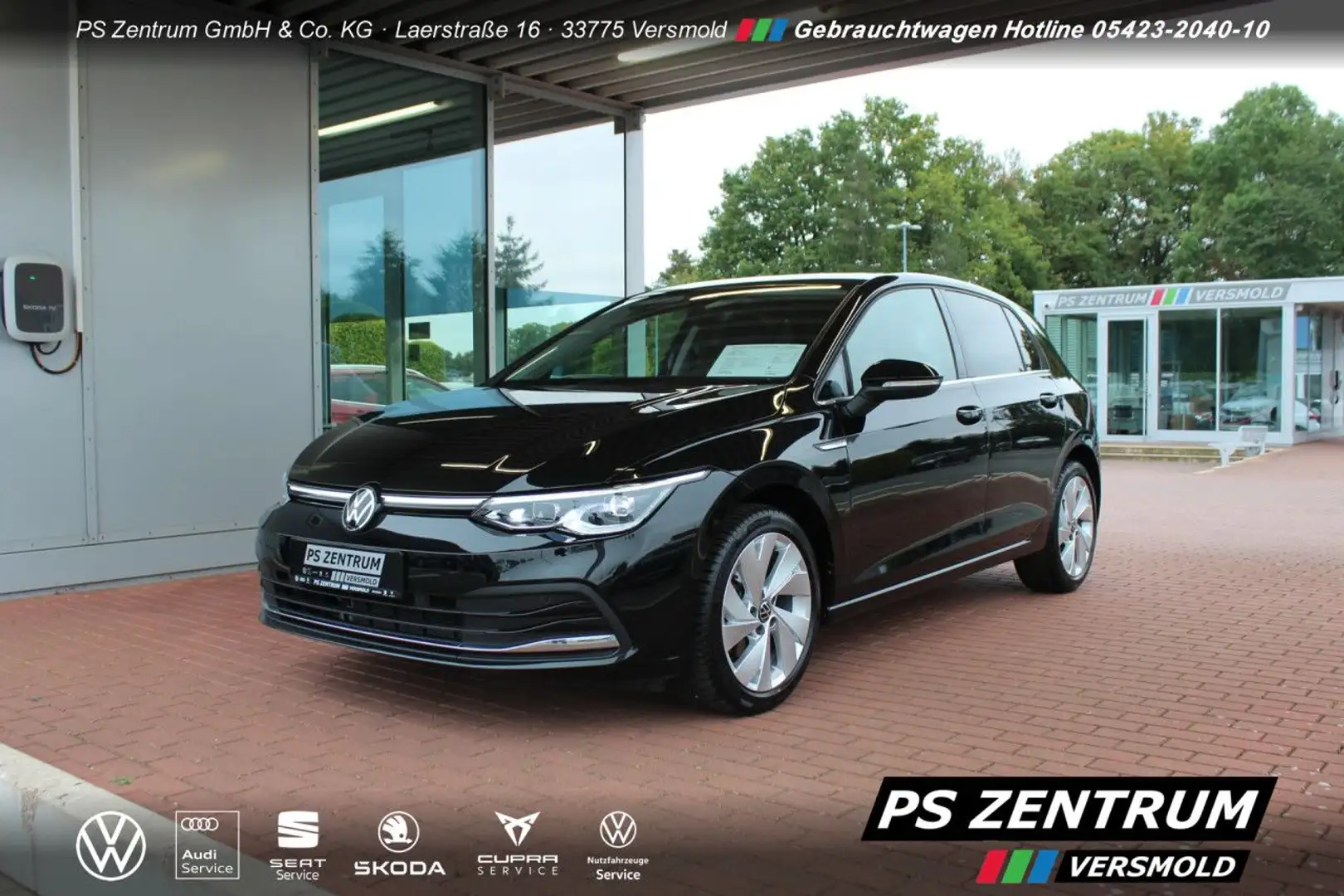 Volkswagen Golf VIII 1.5 TSI Style NAVIapp LED-PLUS ACC CAM Schwarz - 1