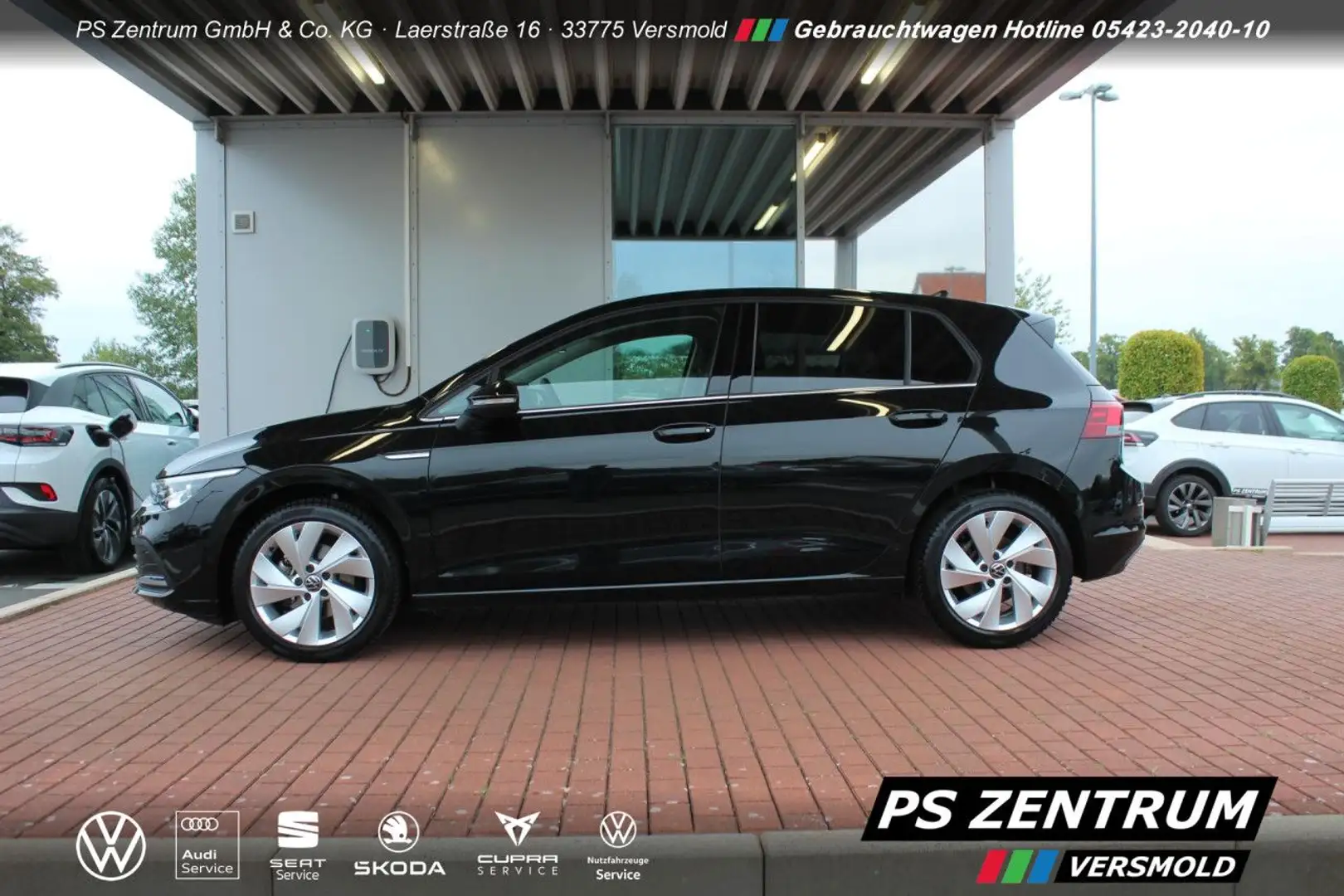 Volkswagen Golf VIII 1.5 TSI Style NAVIapp LED-PLUS ACC CAM Schwarz - 2