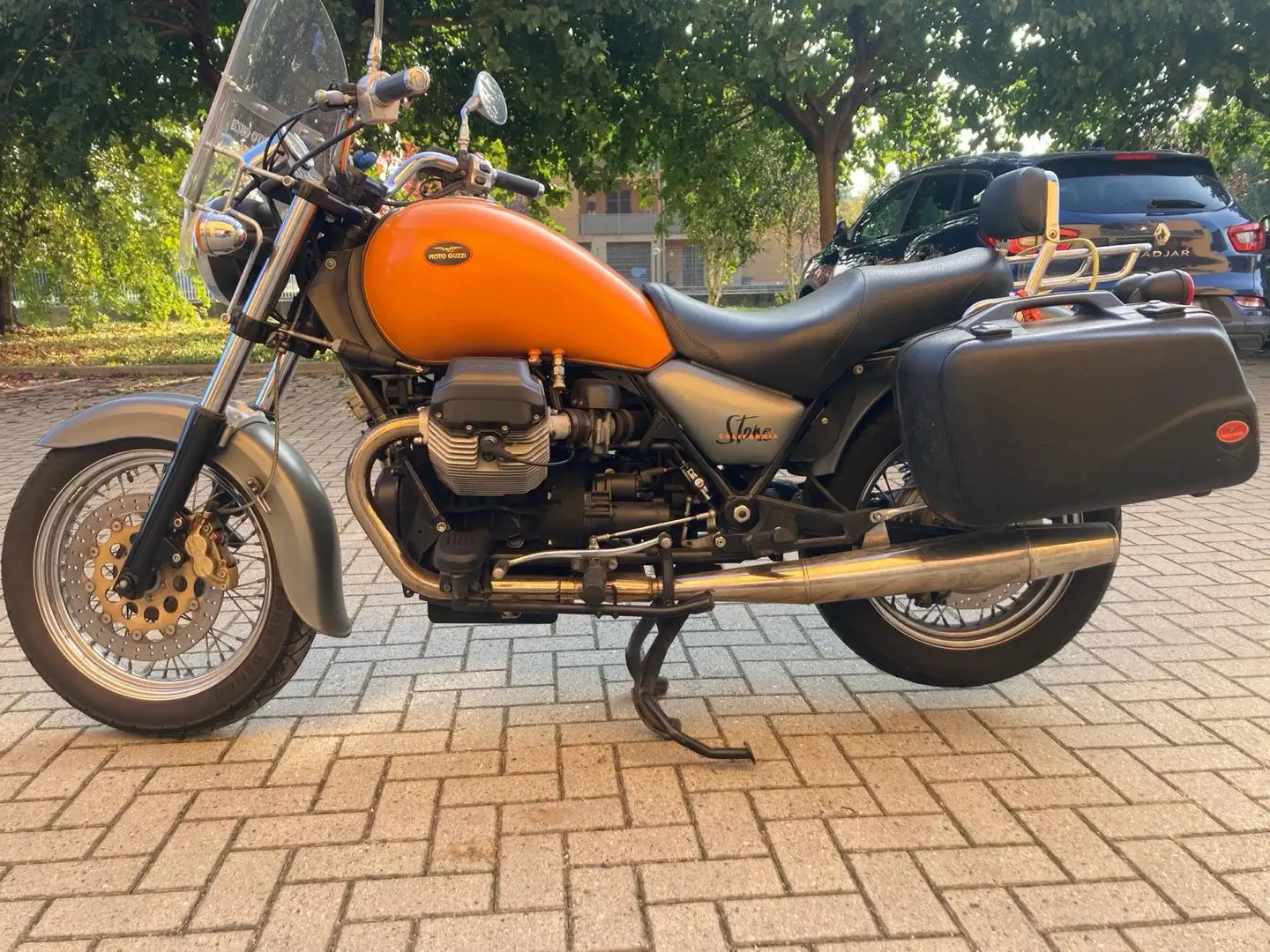 Moto Guzzi California 1100 Stone Oranje - 1