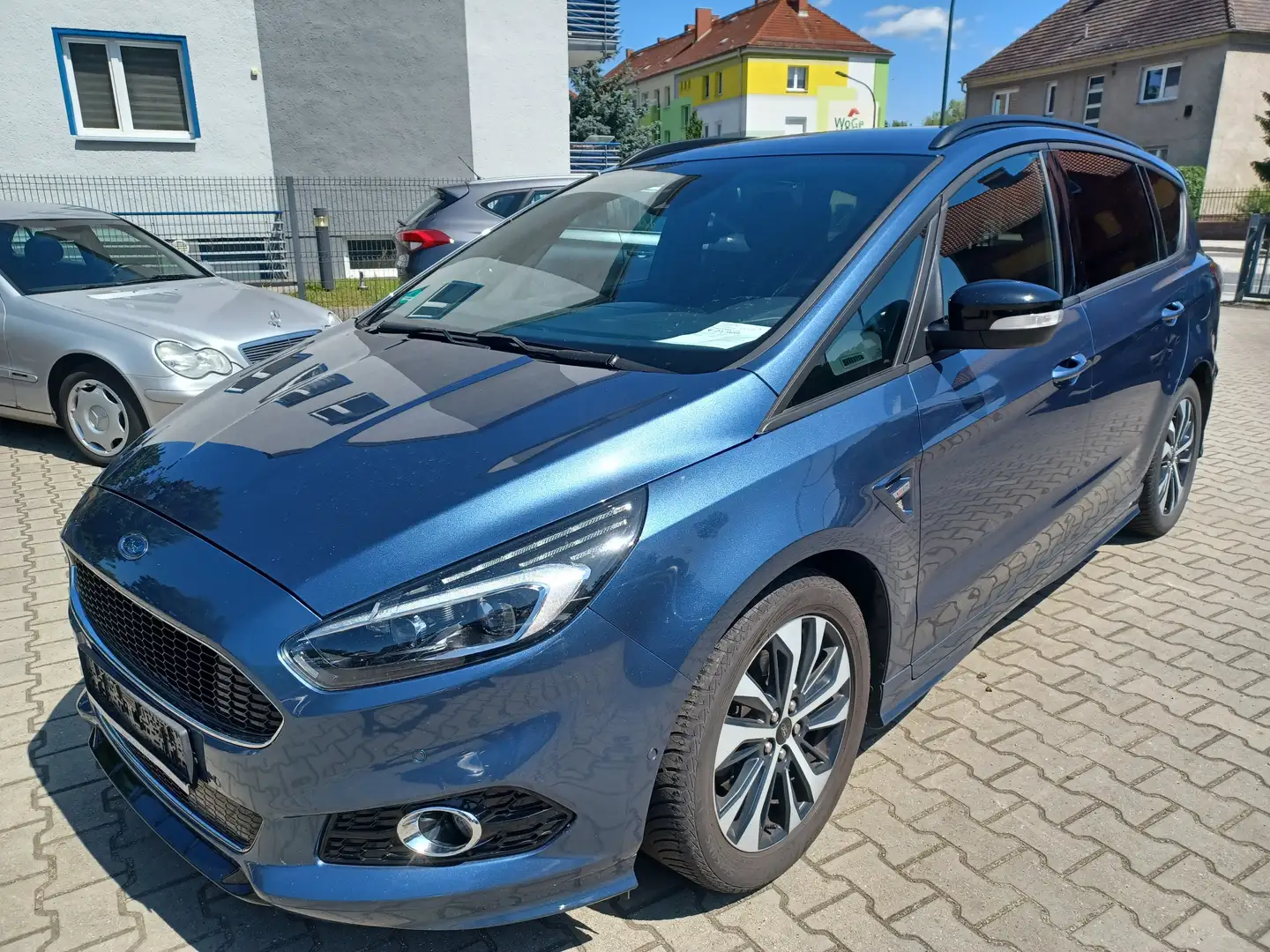 Ford S-Max ST-Line Blau - 1